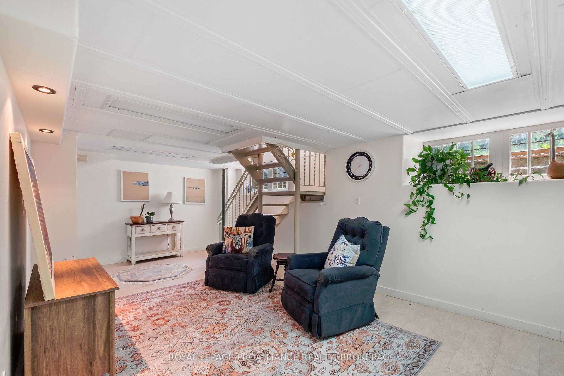 Photo 43 of 104 John Street, Gananoque — HOMEH