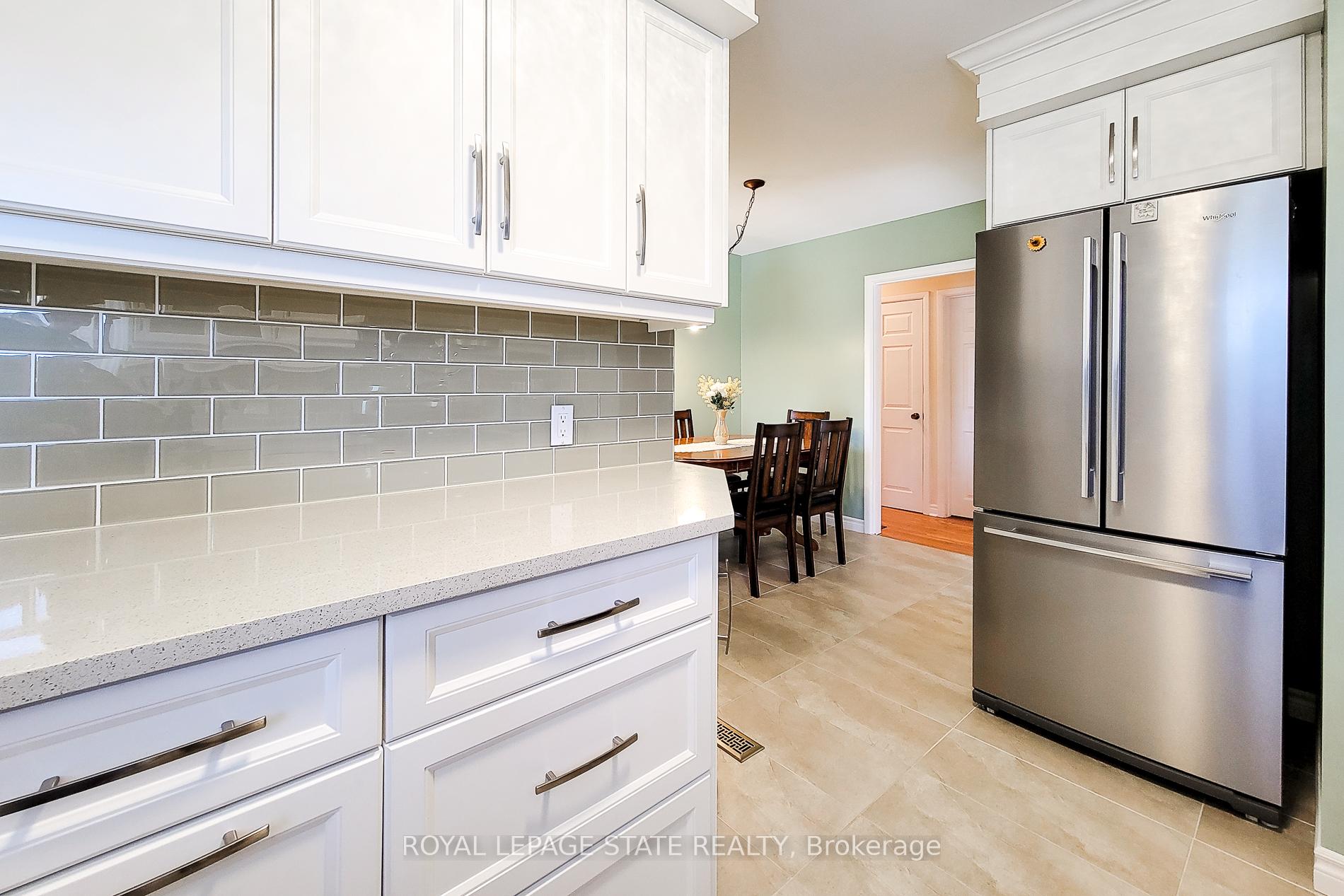 Photo 8 of 150 Laurier Avenue, Hamilton, Buchanan — HOMEH