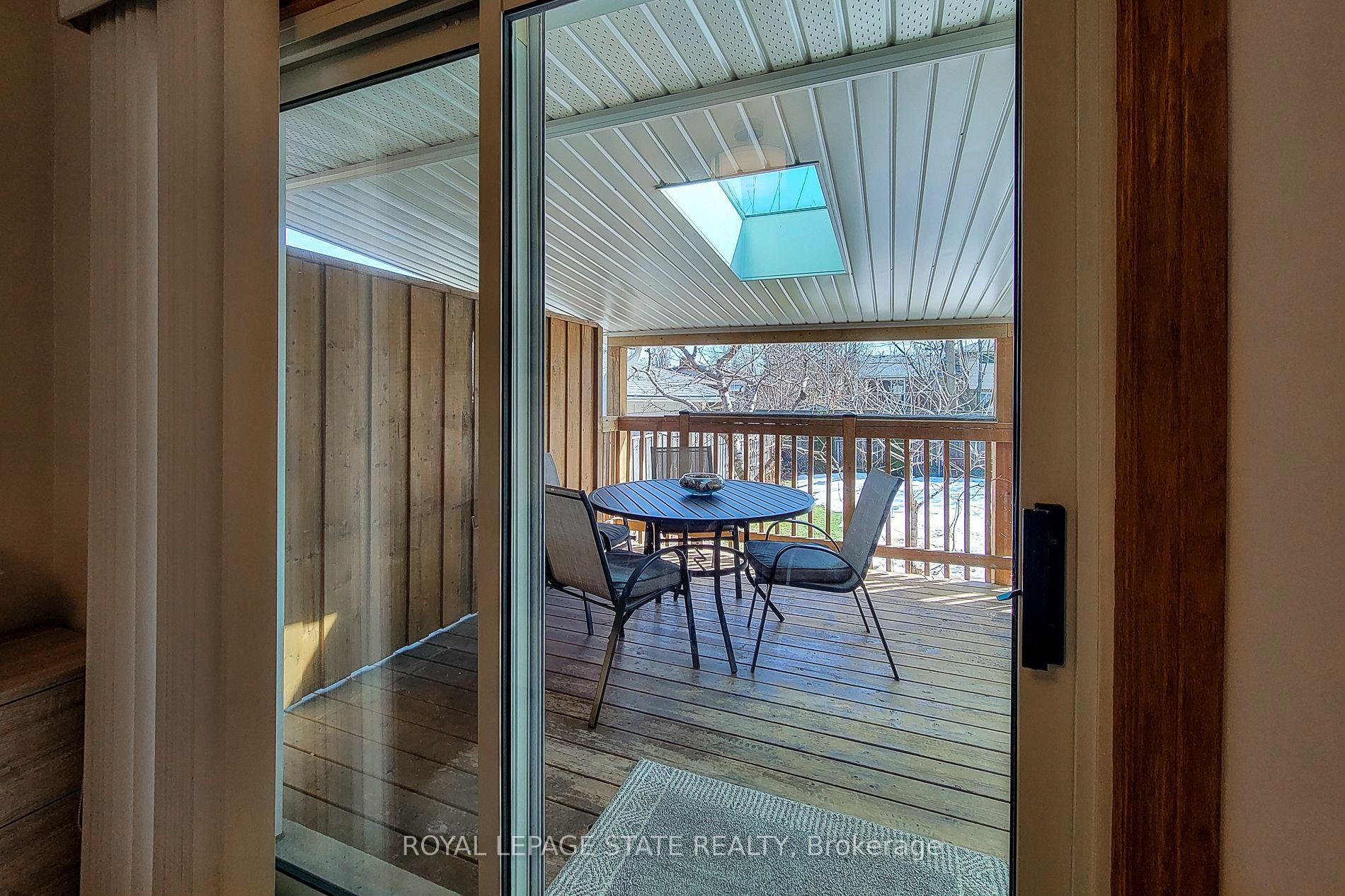 Photo 19 of 150 Laurier Avenue, Hamilton, Buchanan — HOMEH