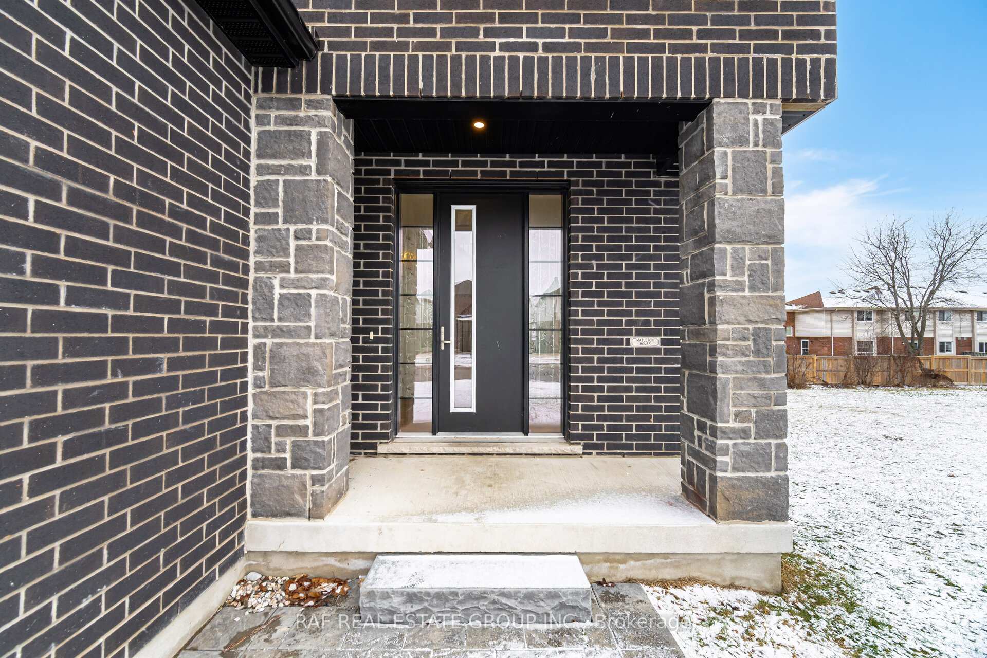 Photo 5 of 17 Welch Court, St. Thomas — HOMEH