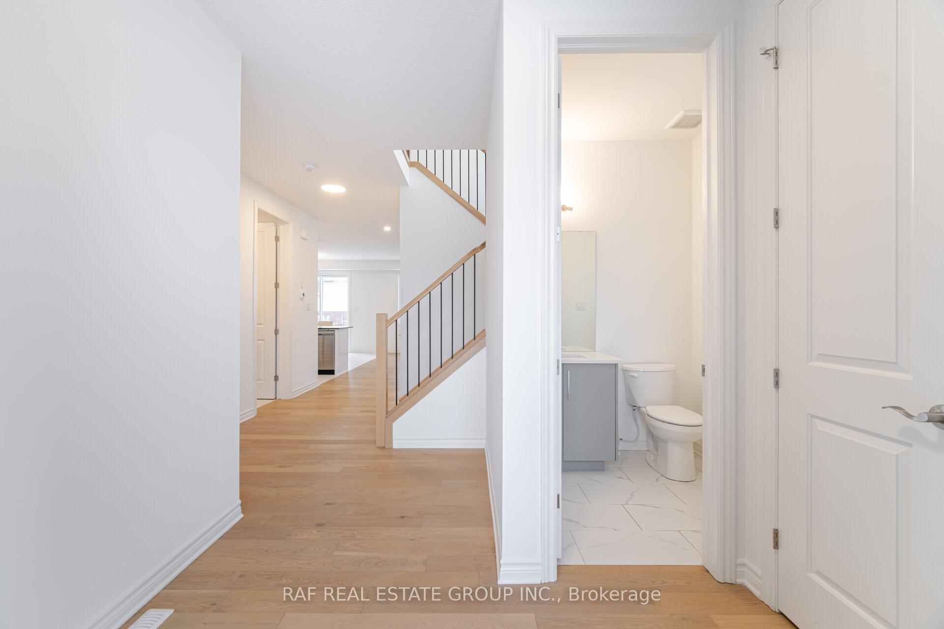 Photo 7 of 17 Welch Court, St. Thomas — HOMEH
