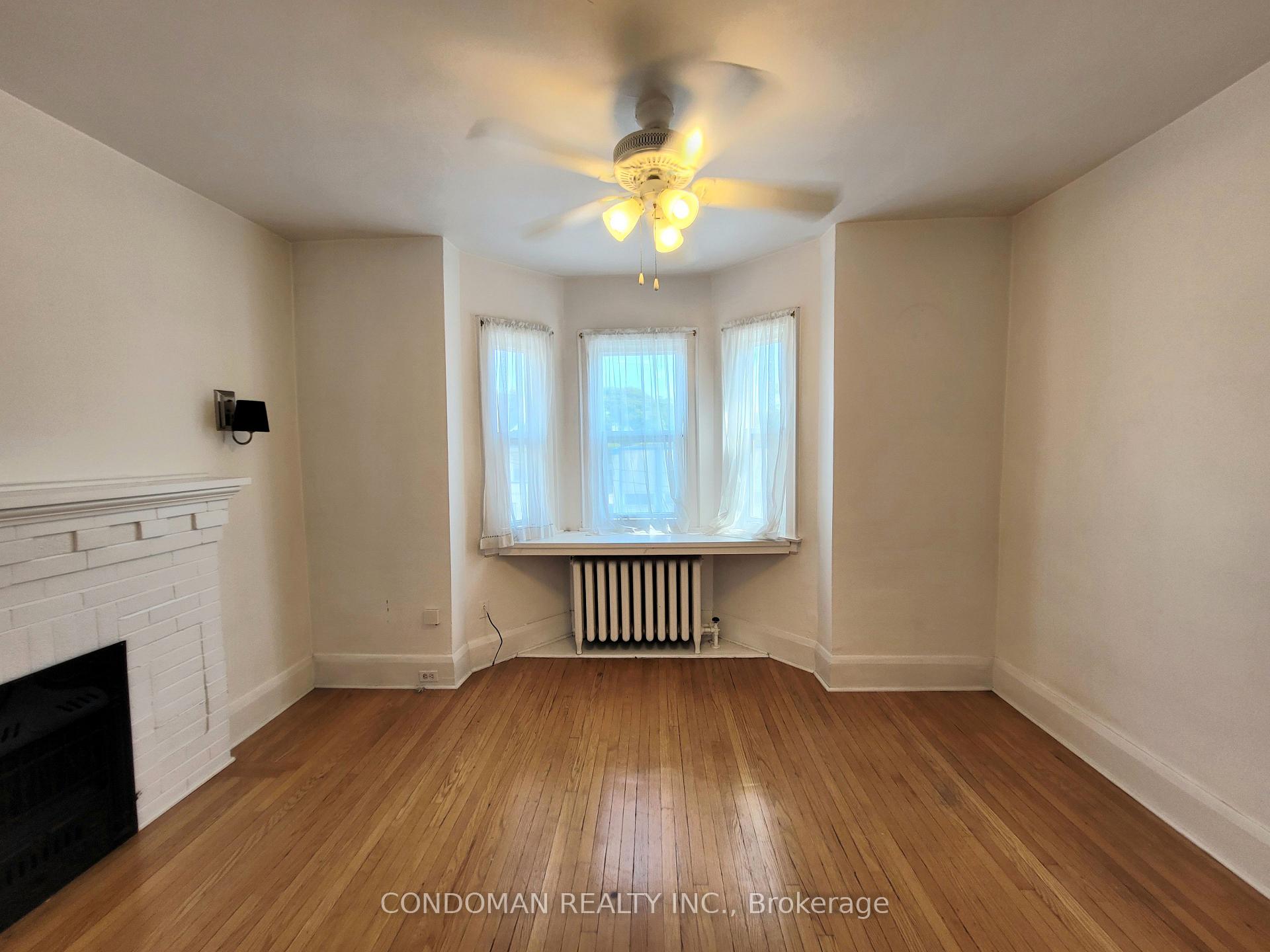 Photo 4 of Unit 14, 846 Broadview Avenue, Toronto, Playter Estates-Danforth — HOMEH