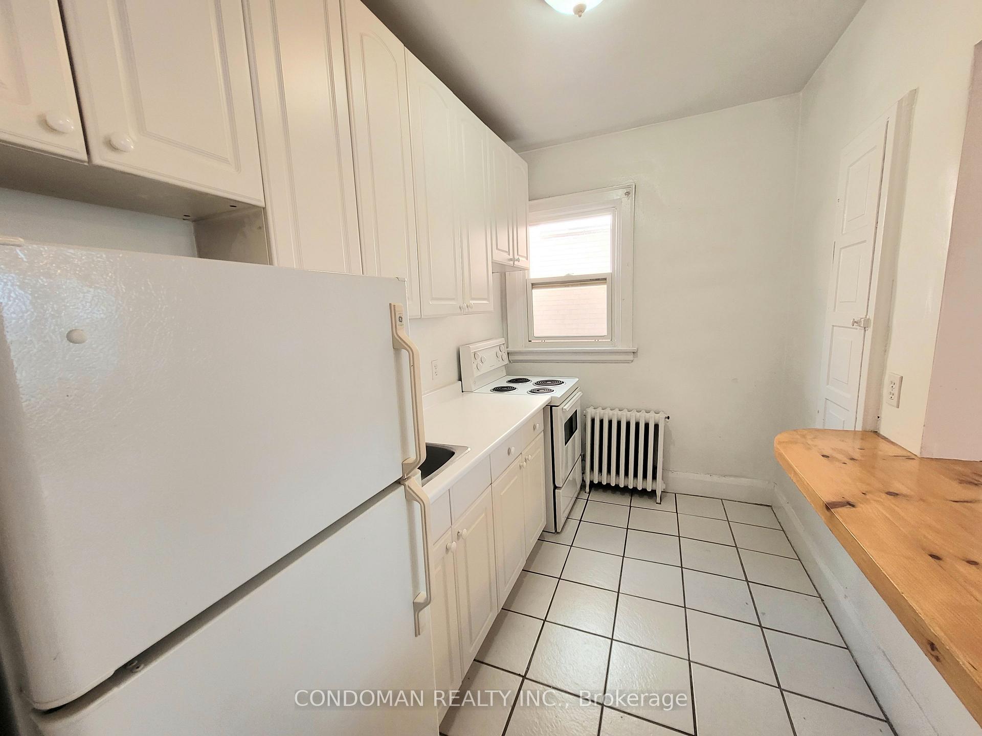 Photo 5 of Unit 14, 846 Broadview Avenue, Toronto, Playter Estates-Danforth — HOMEH
