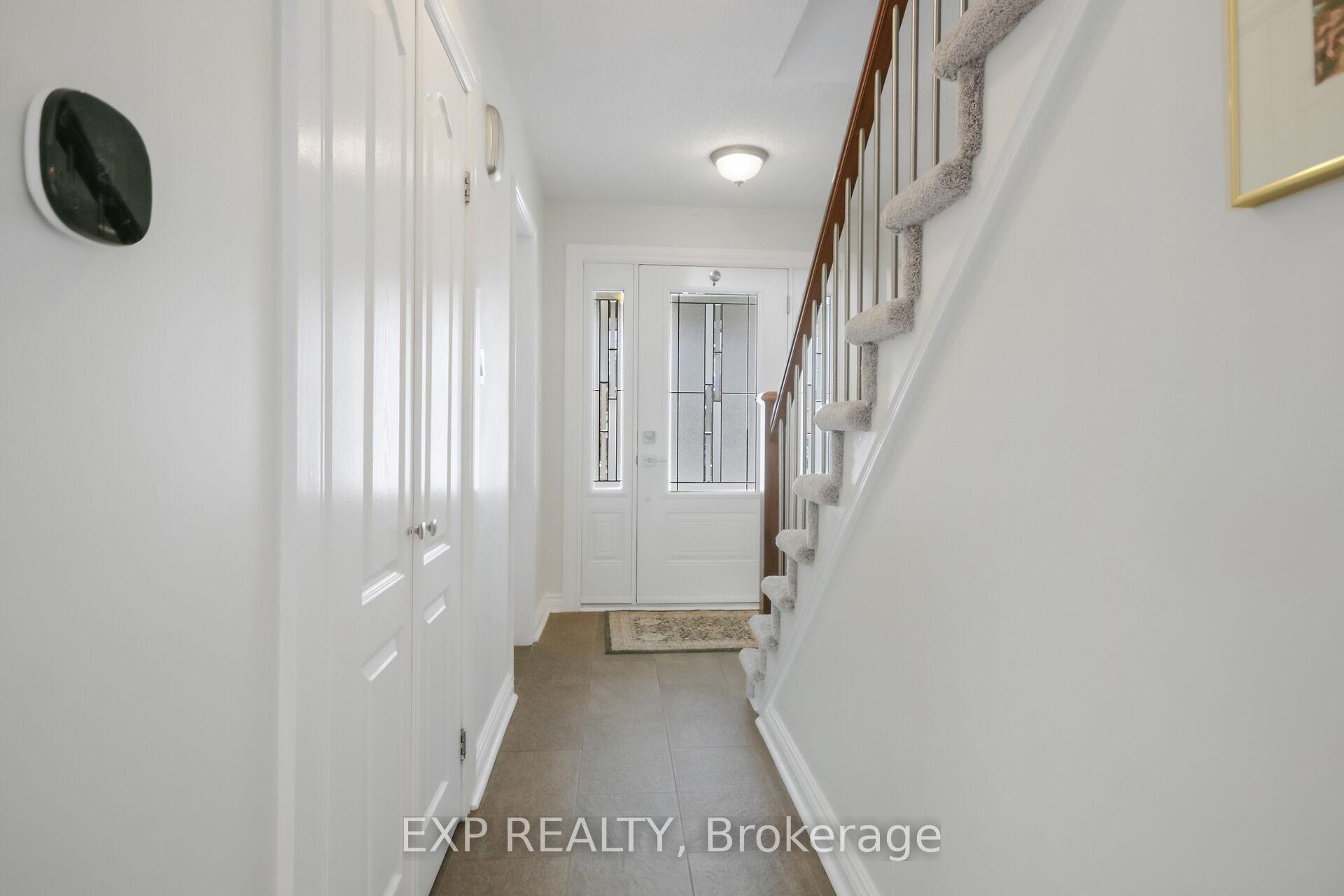 Photo 5 of 9 Hearn Crescent, Ottawa, Stittsville (South) — HOMEH