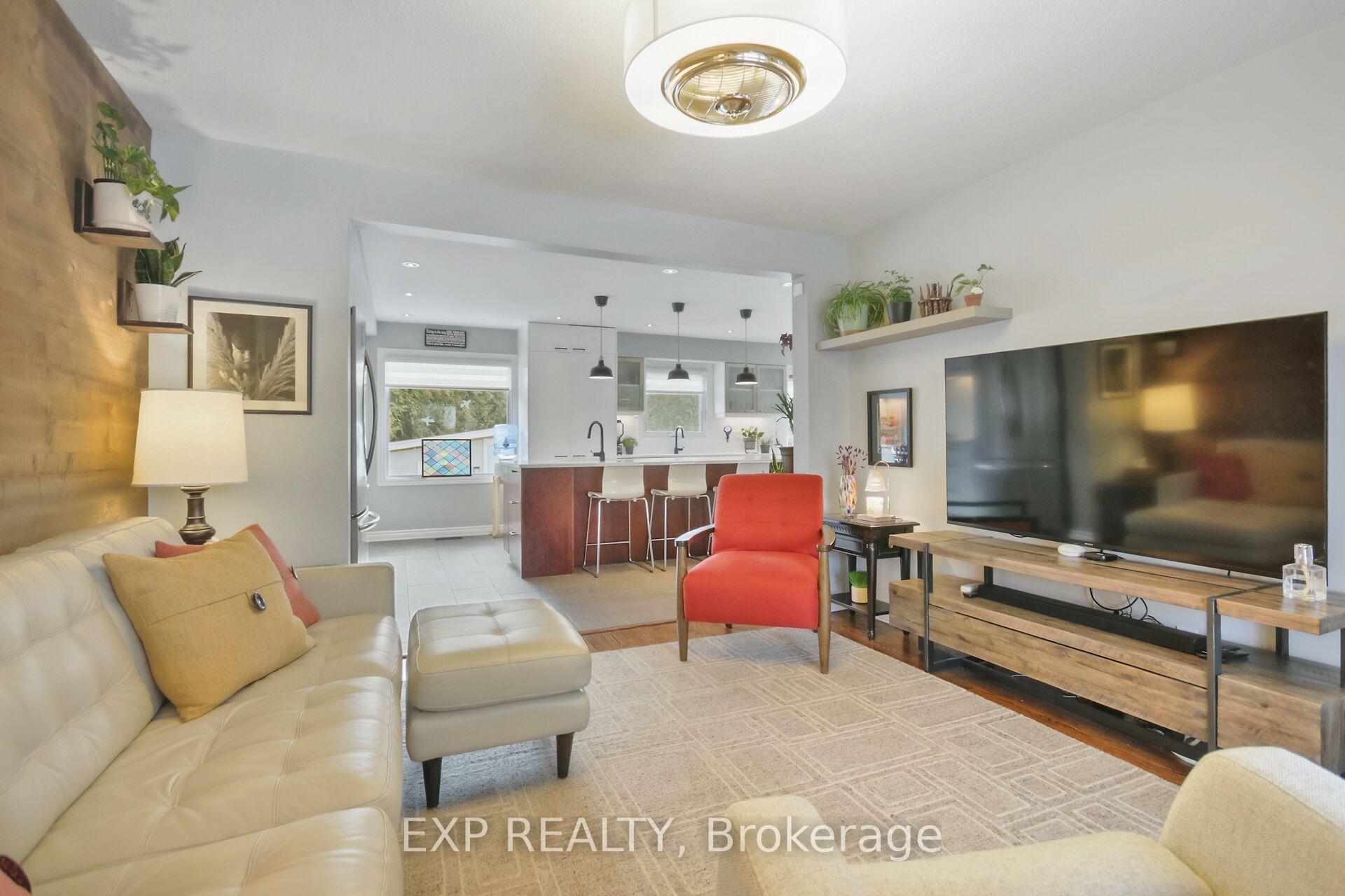 Photo 28 of 9 Hearn Crescent, Ottawa, Stittsville (South) — HOMEH
