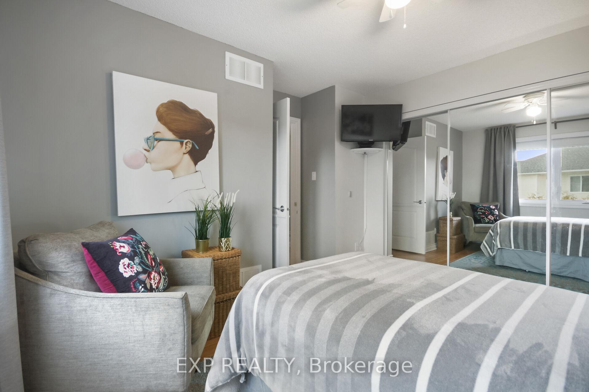 Photo 69 of 9 Hearn Crescent, Ottawa, Stittsville (South) — HOMEH