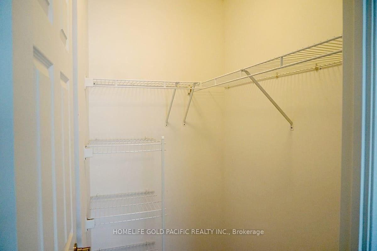 Photo 9 of Unit 211, 33 Cox Boulevard, Markham, Unionville — HOMEH