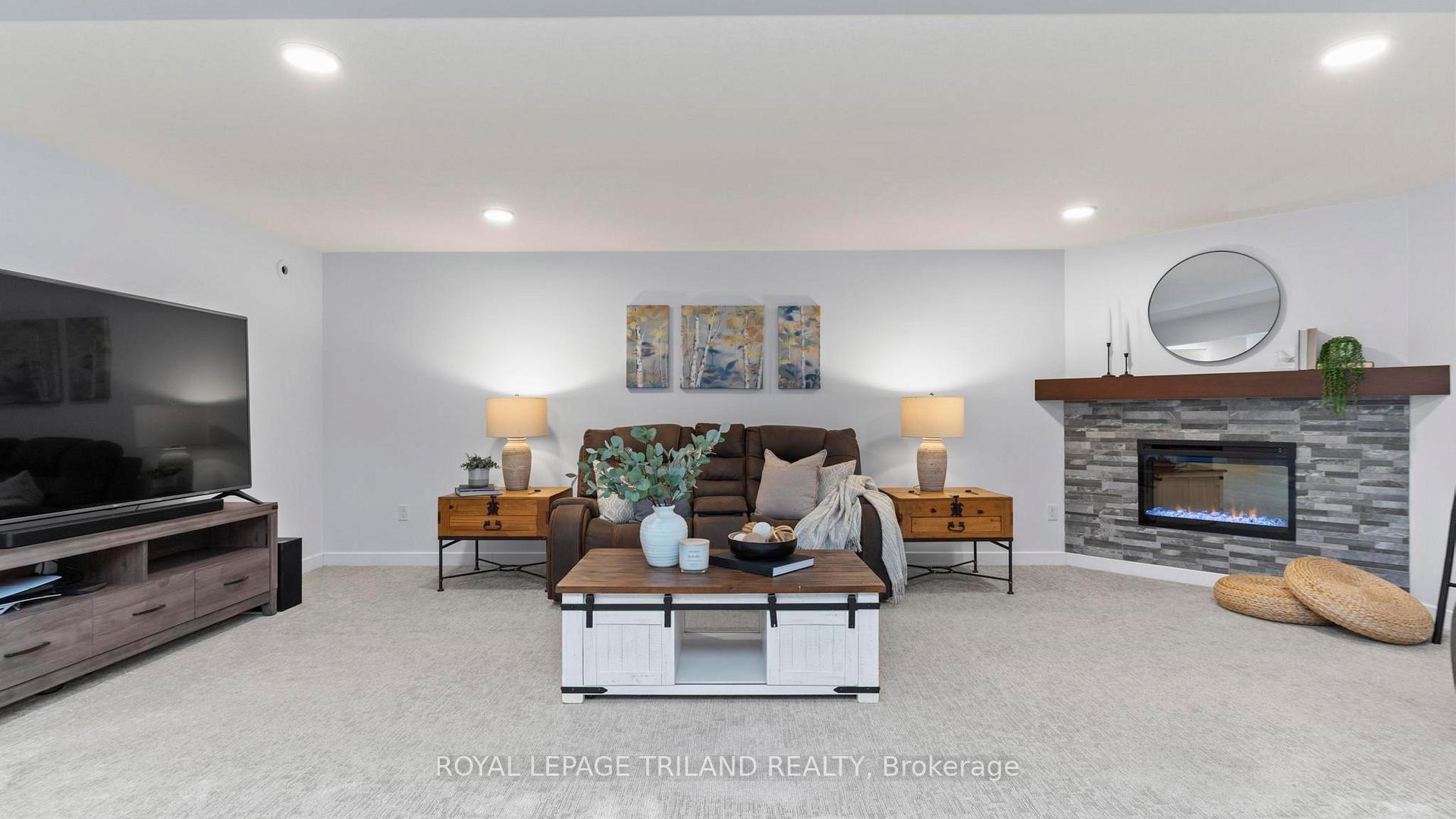 Photo 31 of 77 Benjamin Parkway, St. Thomas — HOMEH