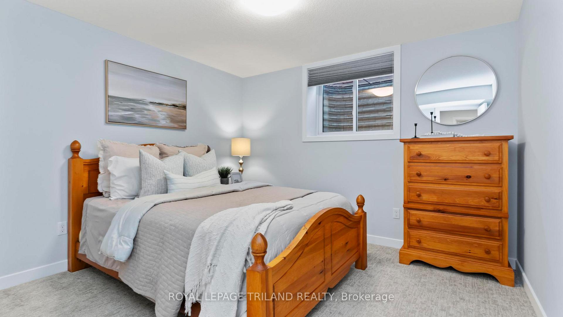 Photo 35 of 77 Benjamin Parkway, St. Thomas — HOMEH