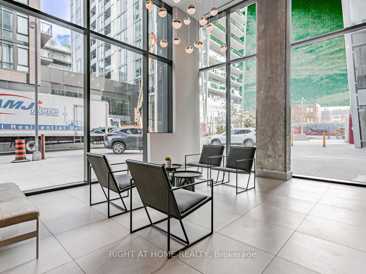 Photo 4 of Unit 527, 30 Baseball Place, Toronto, South Riverdale — HOMEH