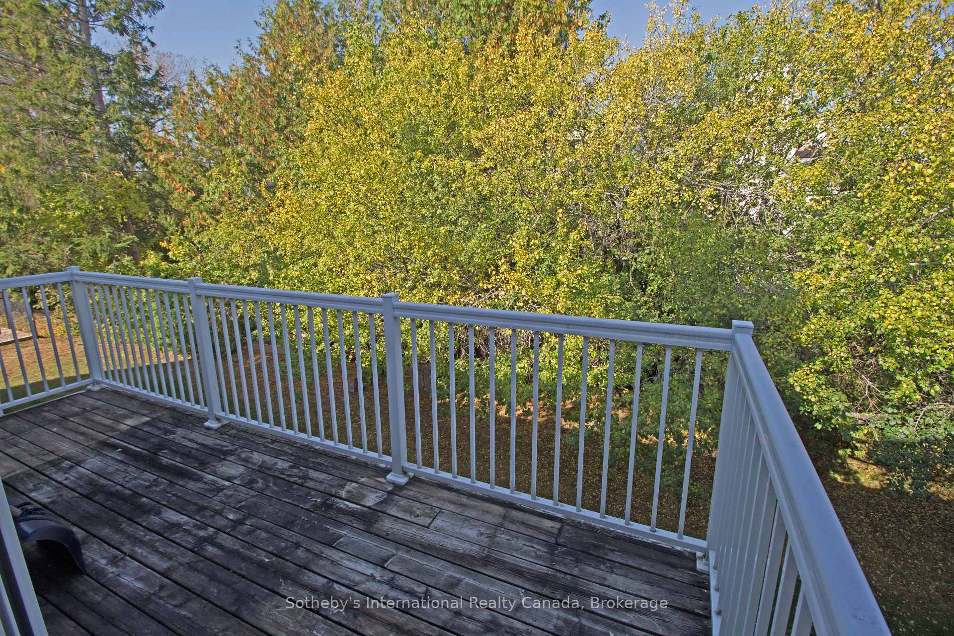 Photo 31 of 53 Trott Boulevard, Collingwood — HOMEH