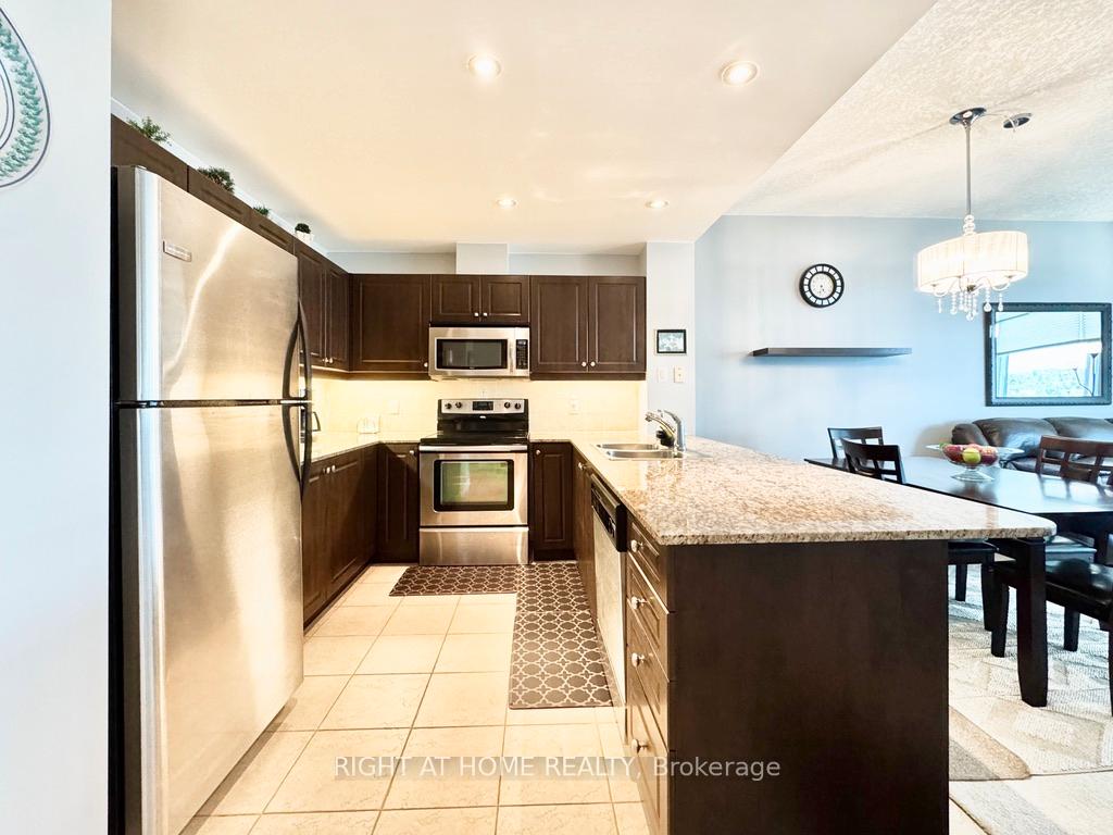 Photo 2 of Unit 703, 37 Ellen Street, Barrie, City Centre — HOMEH
