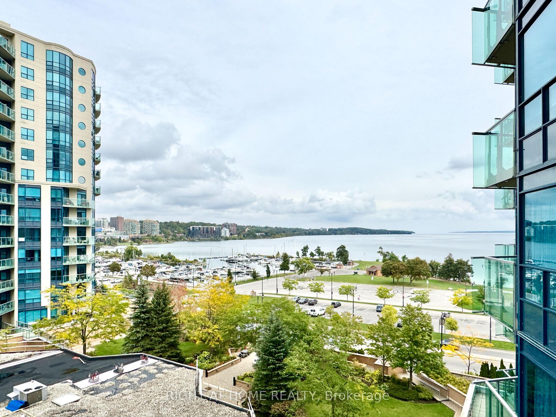 Photo 6 of Unit 703, 37 Ellen Street, Barrie, City Centre — HOMEH