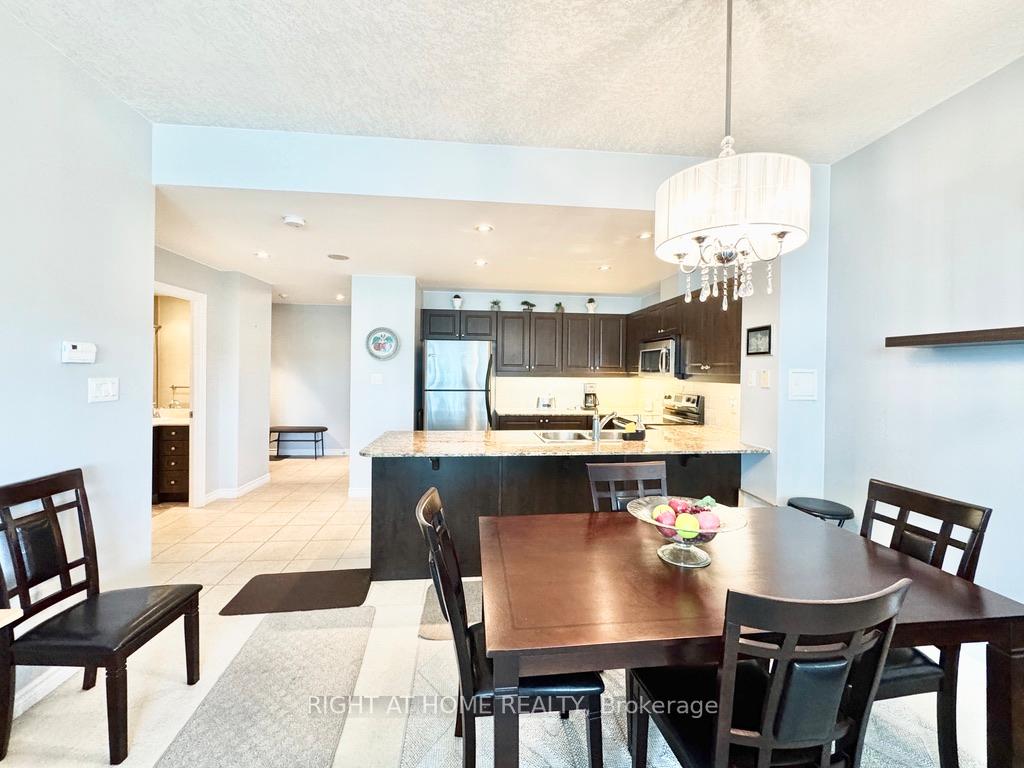 Photo 8 of Unit 703, 37 Ellen Street, Barrie, City Centre — HOMEH