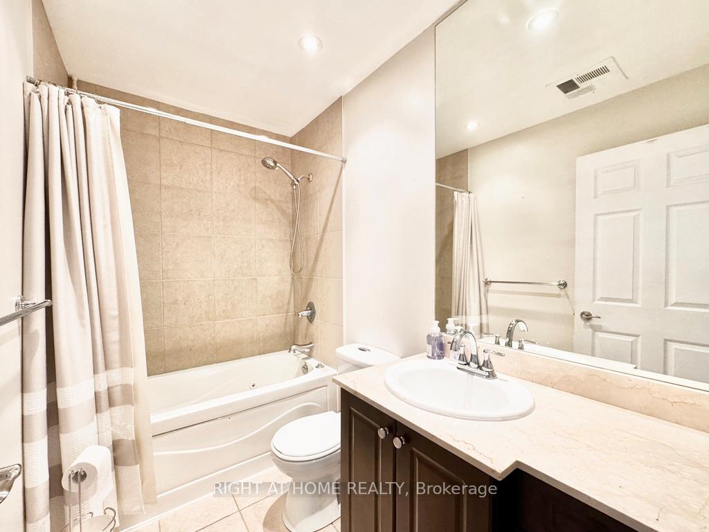 Photo 11 of Unit 703, 37 Ellen Street, Barrie, City Centre — HOMEH