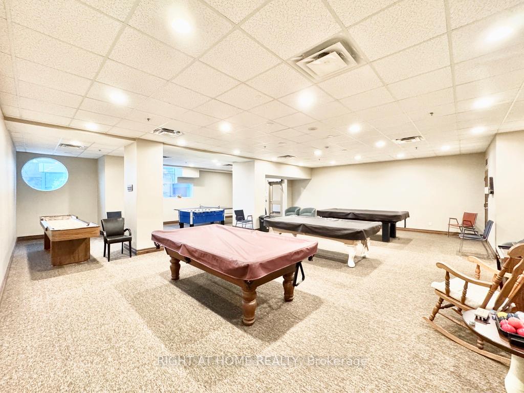 Photo 14 of Unit 703, 37 Ellen Street, Barrie, City Centre — HOMEH