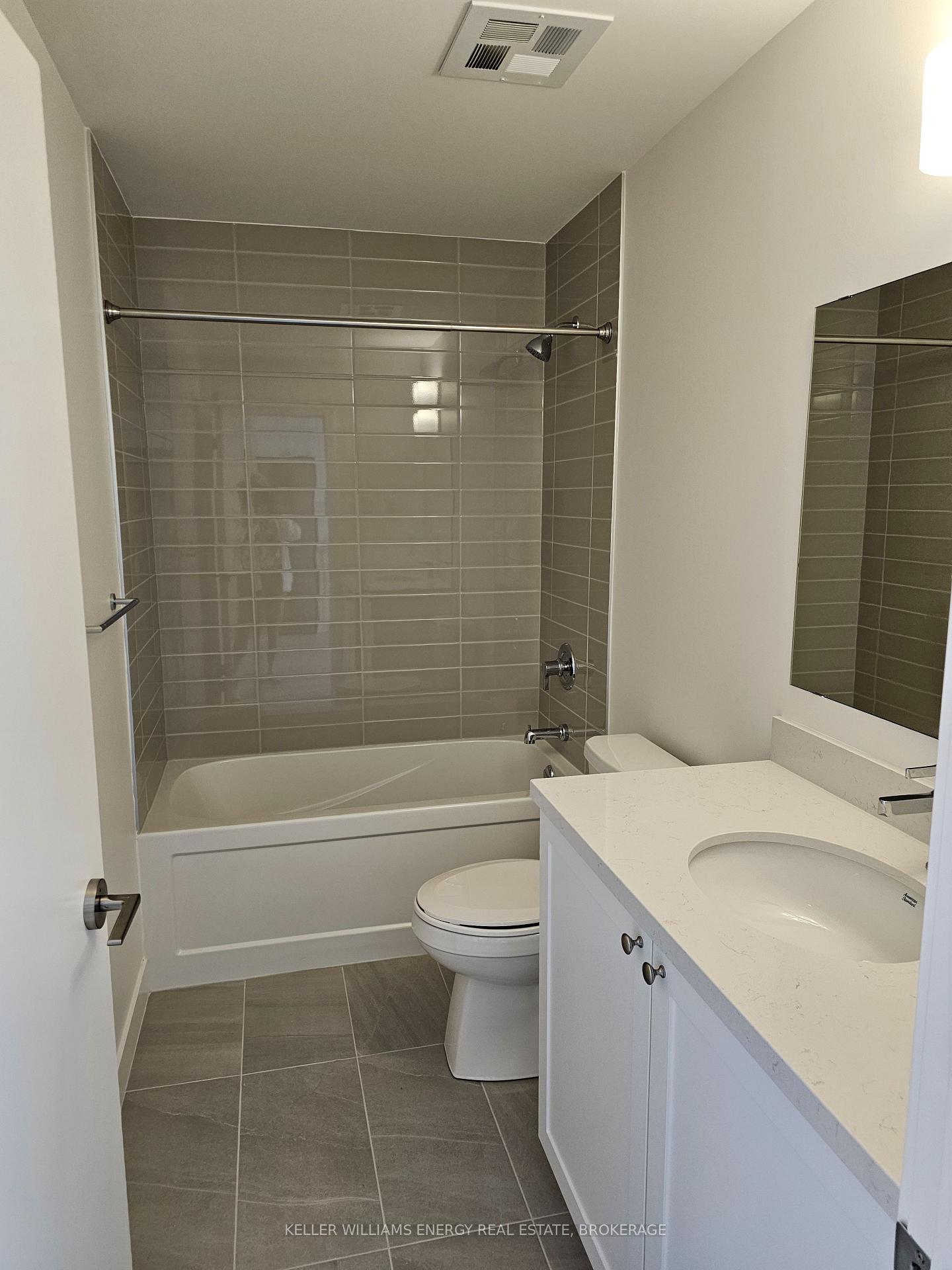 Photo 6 of Unit #1011, 55 Clarington Boulevard, Clarington, Bowmanville — HOMEH