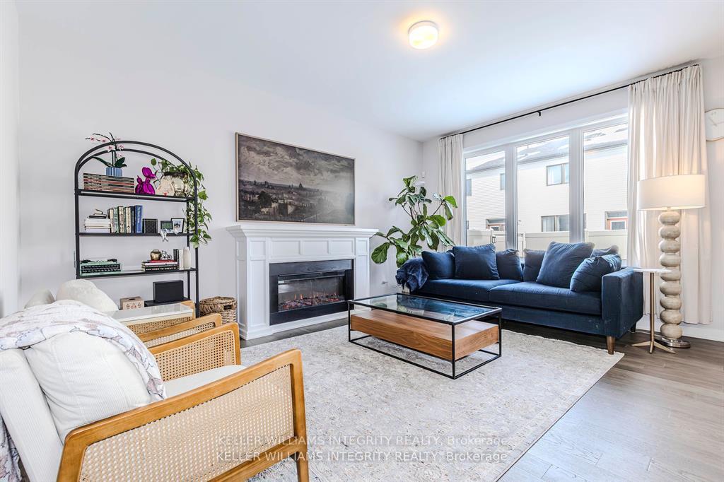 Photo 13 of 841 Derreen Avenue E, Ottawa, Stittsville (North) — HOMEH