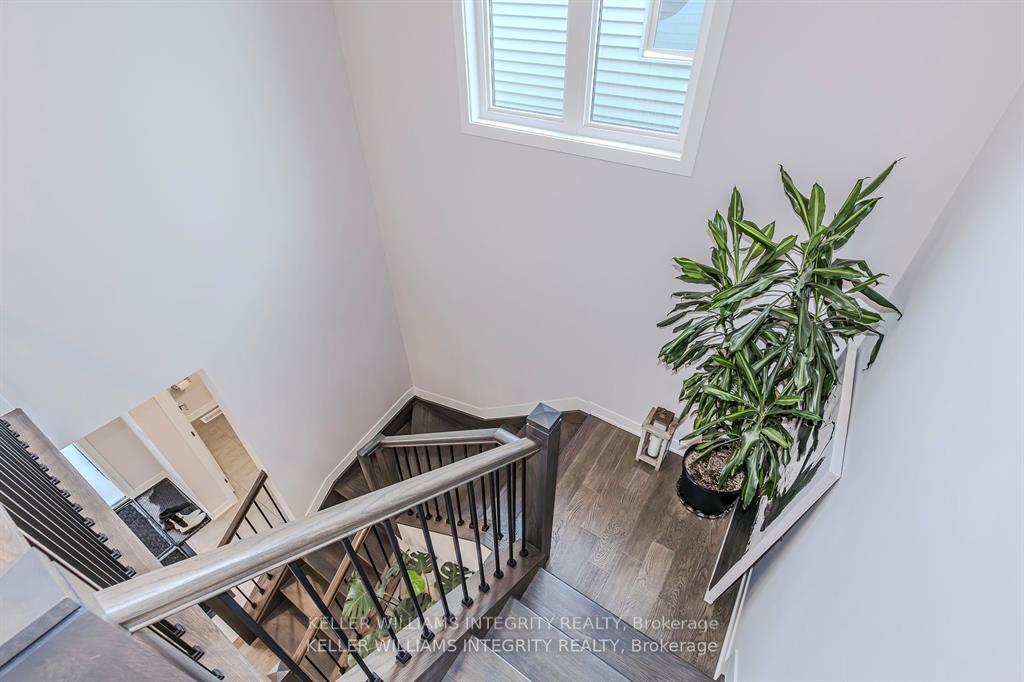 Photo 17 of 841 Derreen Avenue E, Ottawa, Stittsville (North) — HOMEH