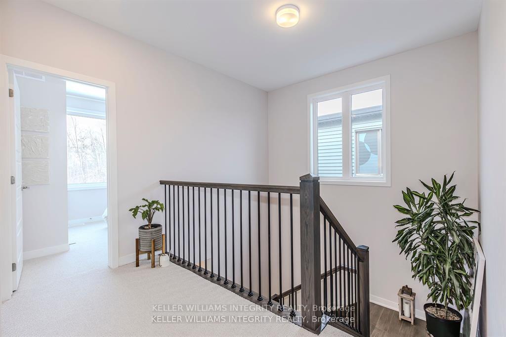 Photo 18 of 841 Derreen Avenue E, Ottawa, Stittsville (North) — HOMEH