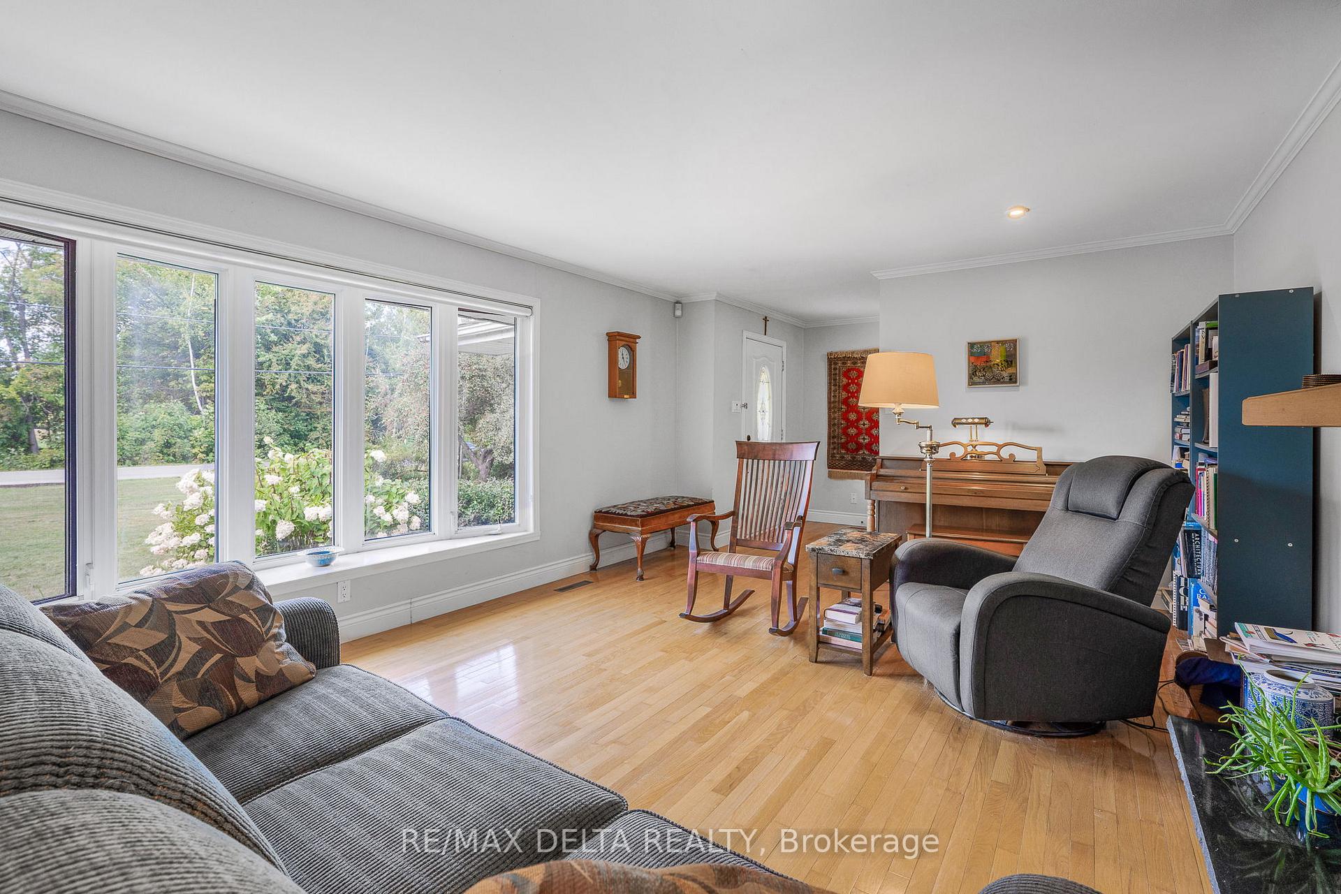 Photo 5 of 1115 Golf Club Road N, Champlain, Champlain Twp — HOMEH
