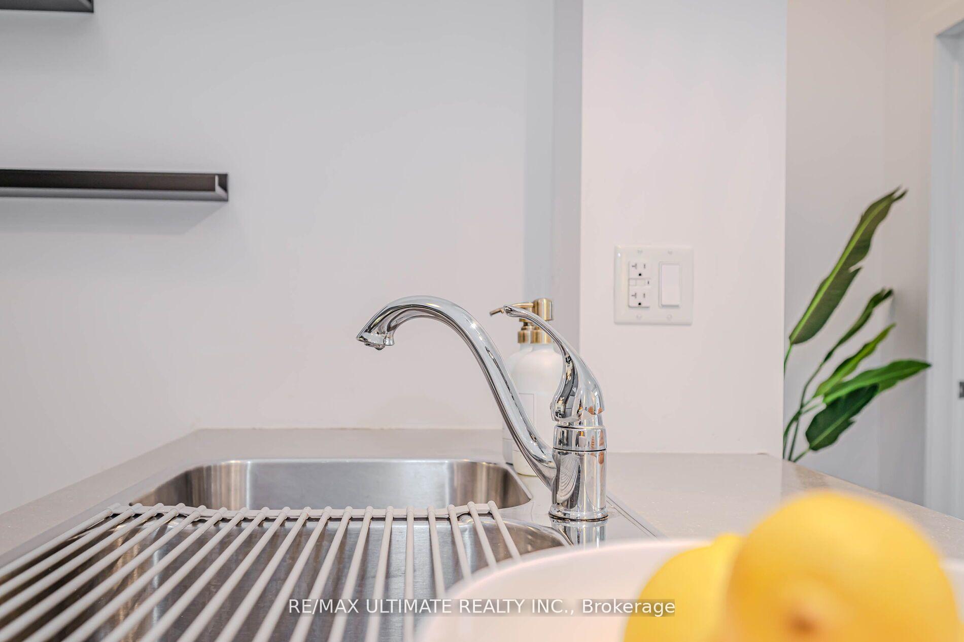 Photo 13 of Unit 214, 35 Southshore Crescent, Hamilton, Lakeshore — HOMEH