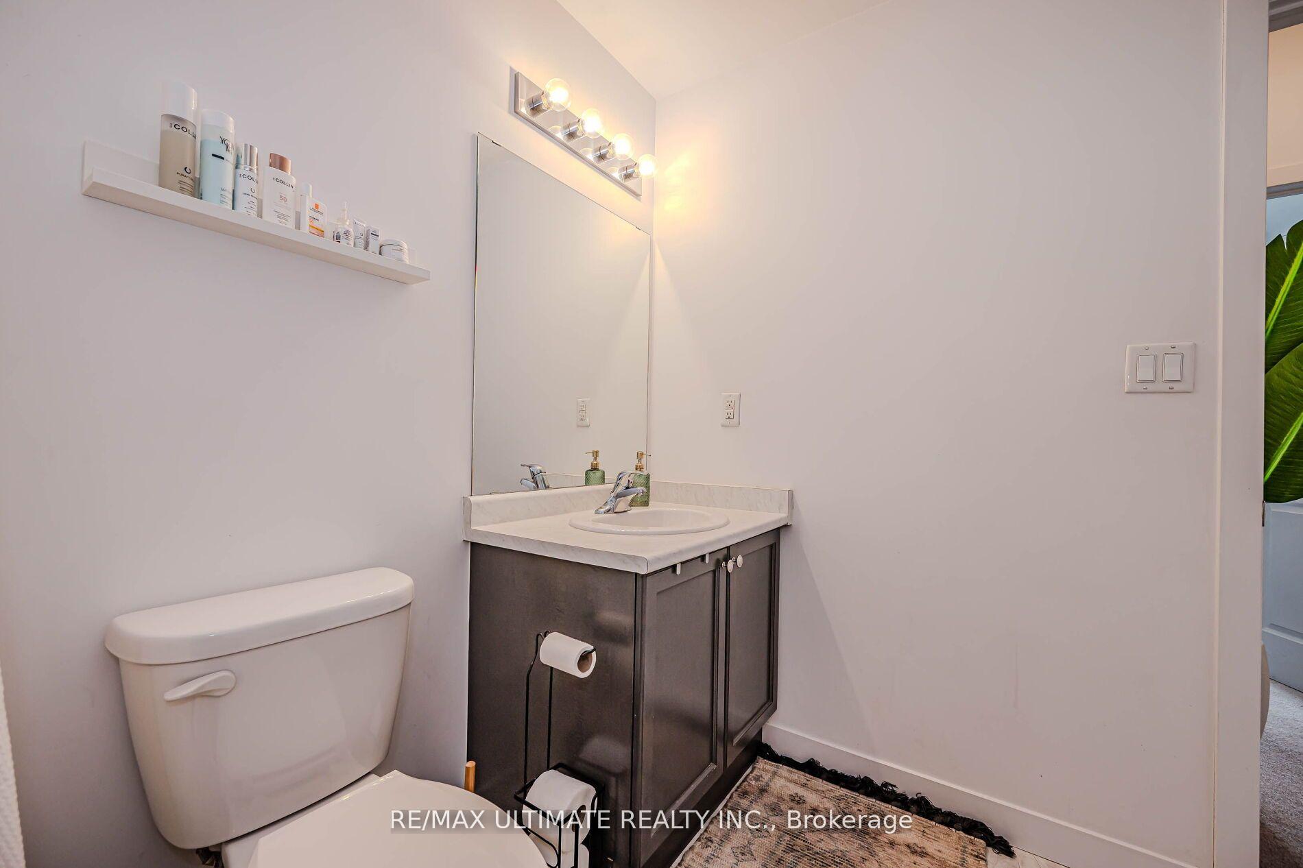Photo 24 of Unit 214, 35 Southshore Crescent, Hamilton, Lakeshore — HOMEH