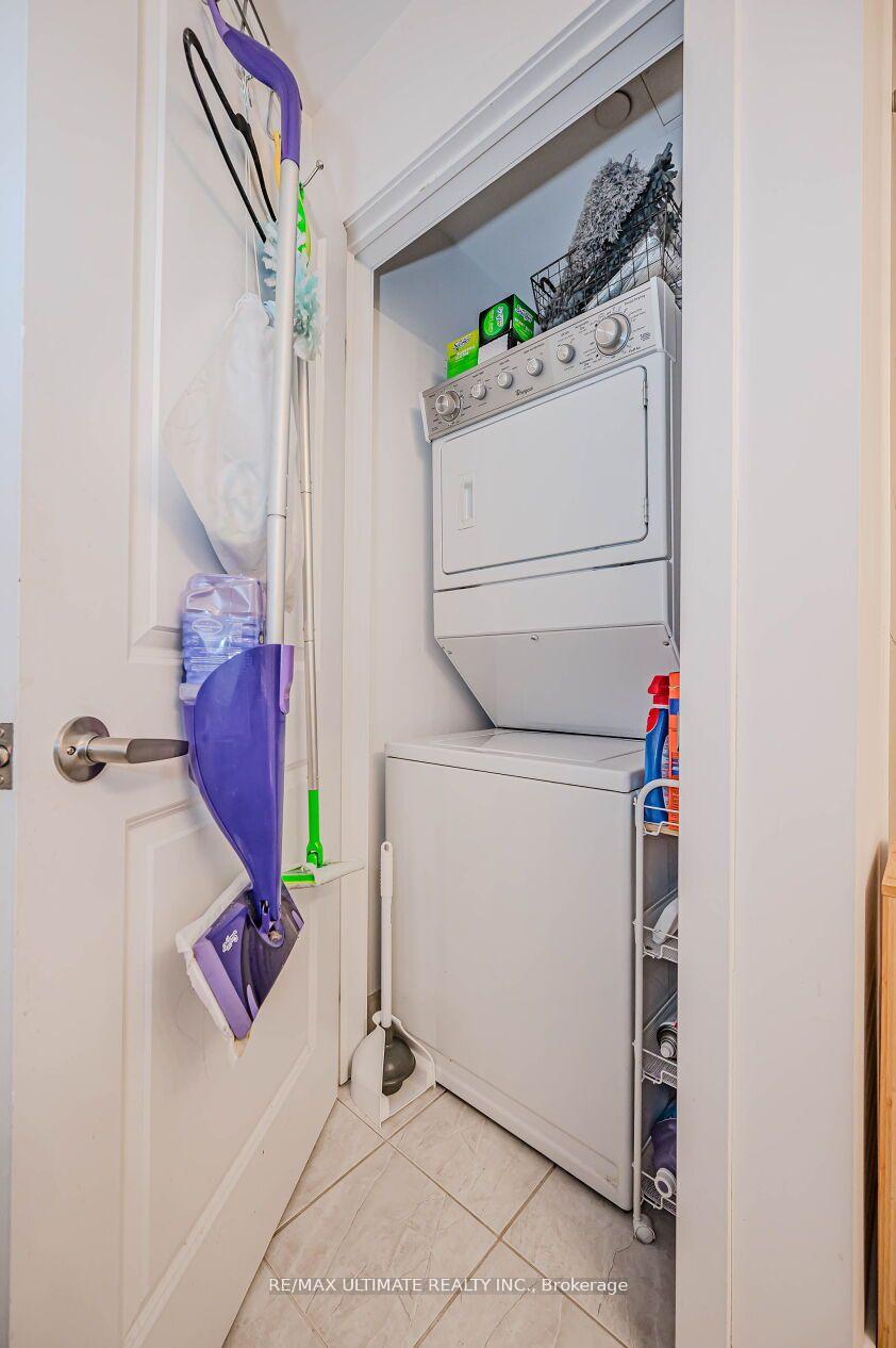 Photo 26 of Unit 214, 35 Southshore Crescent, Hamilton, Lakeshore — HOMEH