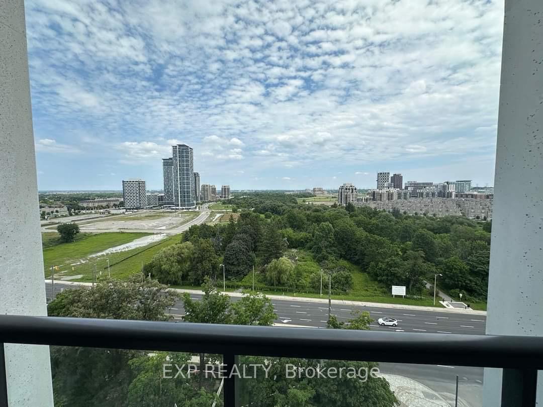 Photo 9 of Unit 1609, 8 Cedarland Drive, Markham, Unionville — HOMEH