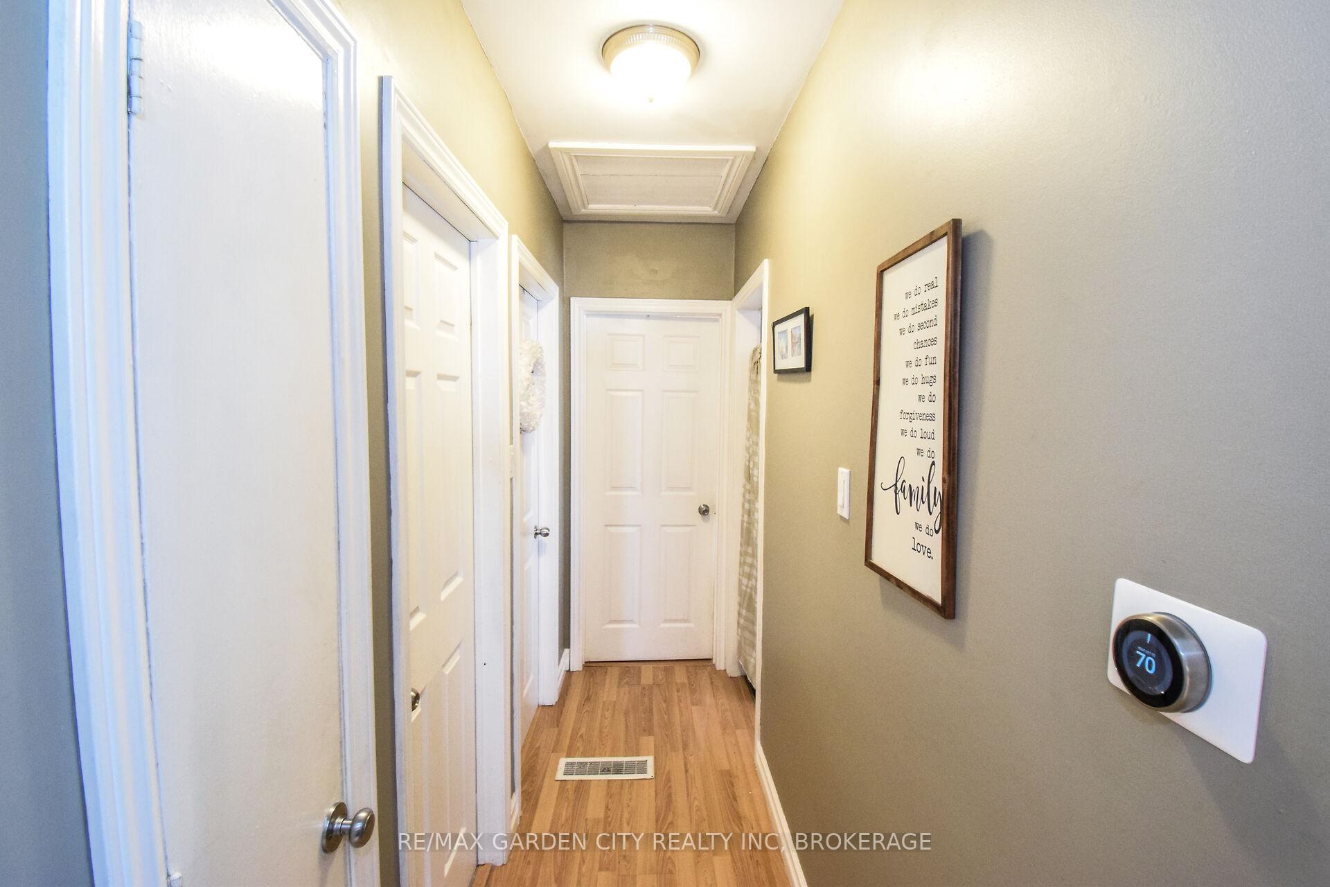 Photo 14 of 12 Blain Place, St. Catharines, E. Chester — HOMEH