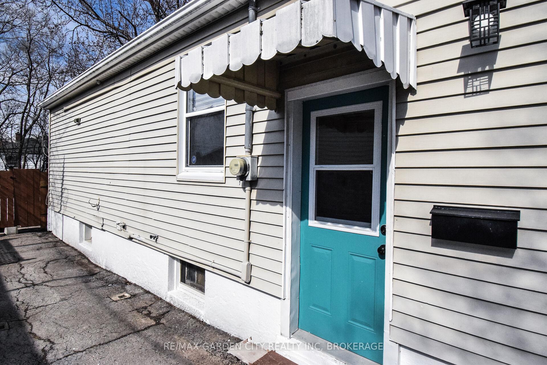 Photo 22 of 12 Blain Place, St. Catharines, E. Chester — HOMEH