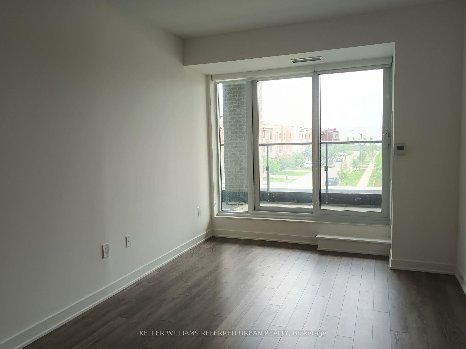 Photo 26 of Unit 221, 100 Eagle Rock Way, Vaughan, Maple — HOMEH