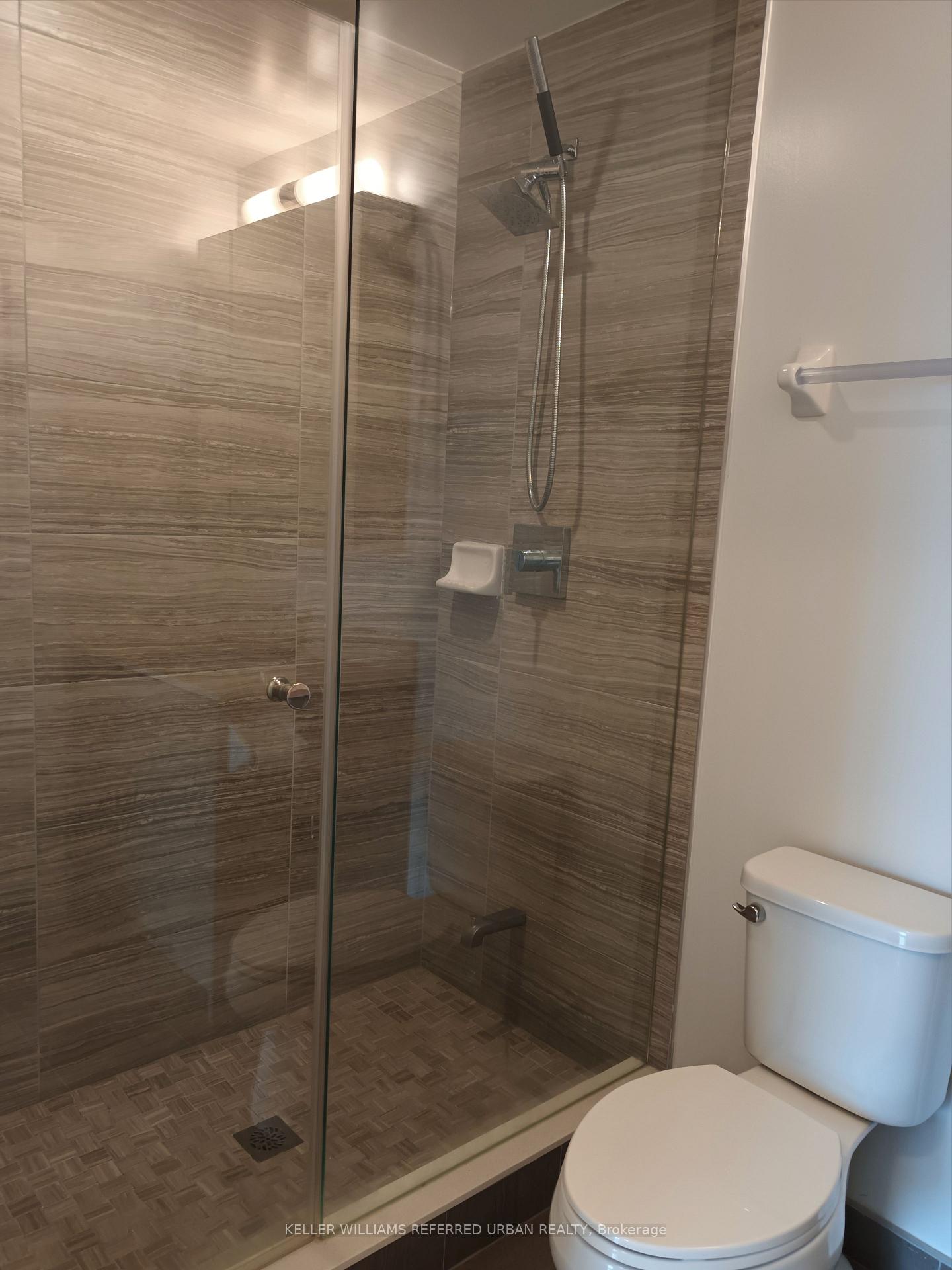 Photo 34 of Unit 221, 100 Eagle Rock Way, Vaughan, Maple — HOMEH