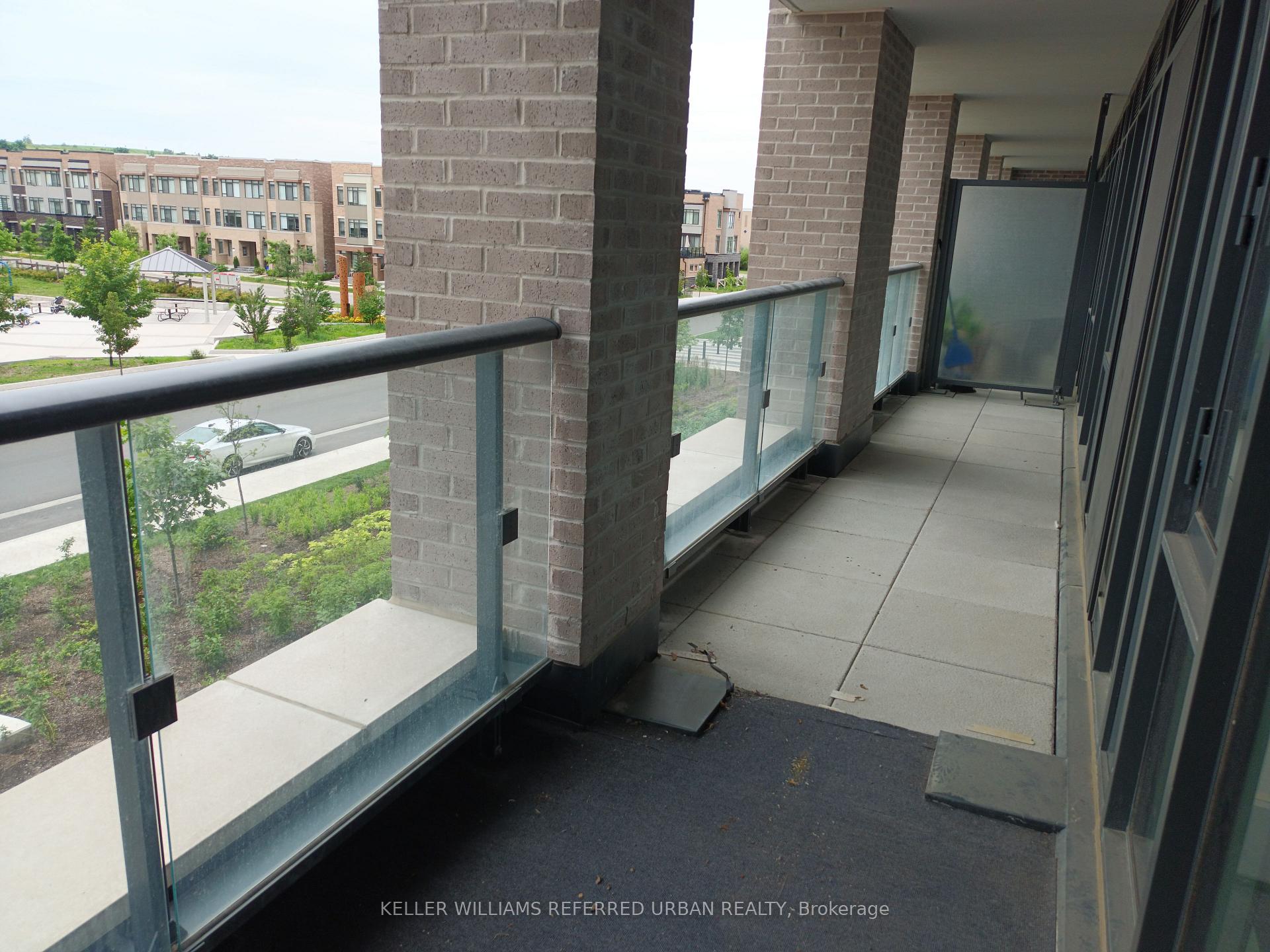 Photo 17 of Unit 221, 100 Eagle Rock Way, Vaughan, Maple — HOMEH