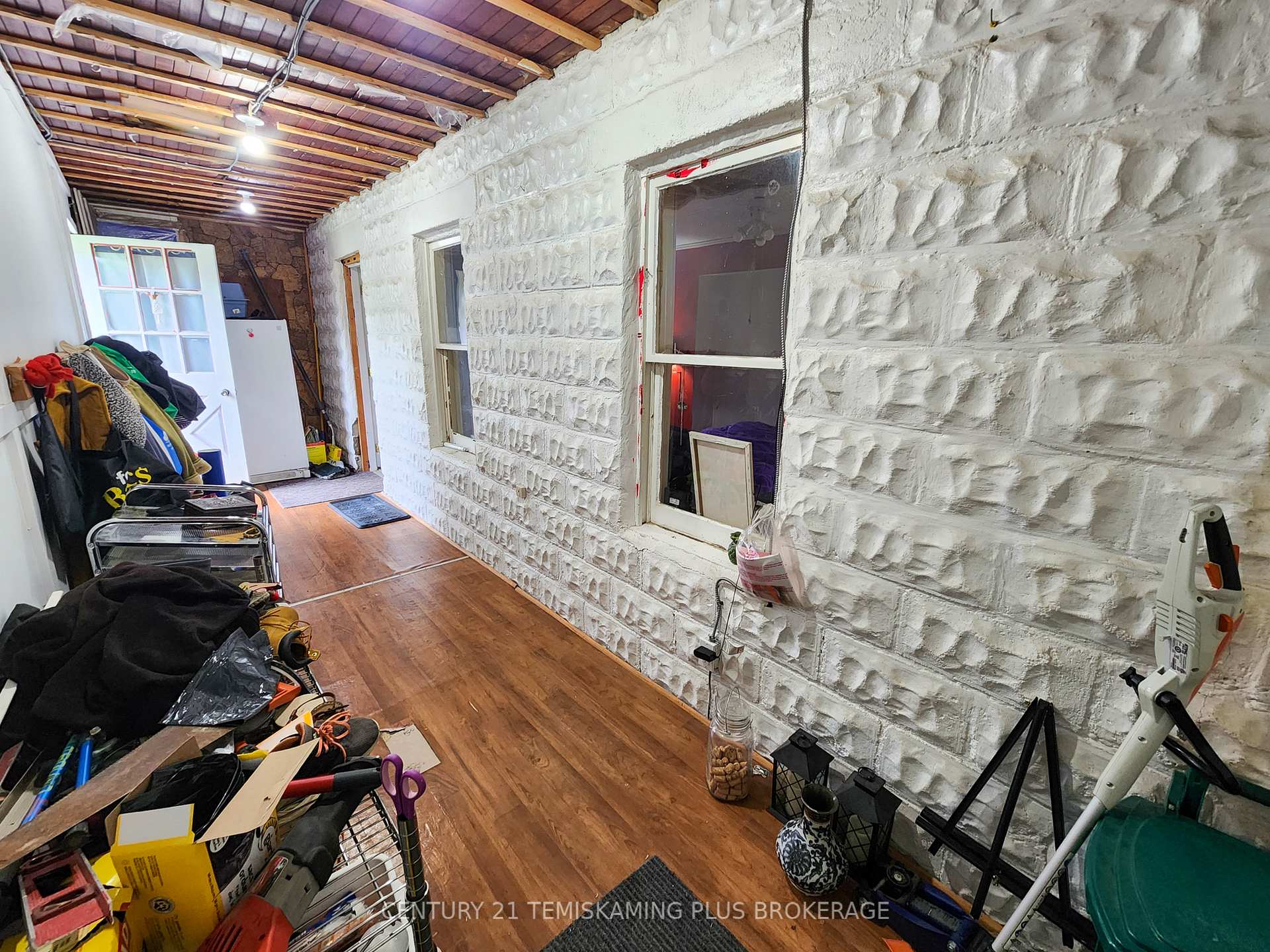 Photo 7 of 26 Sixth Avenue, Englehart — HOMEH