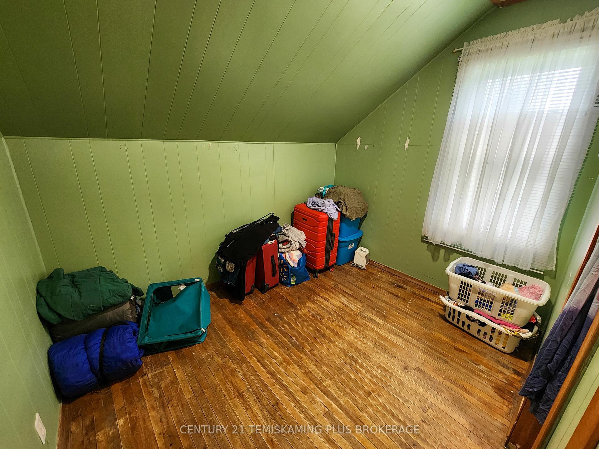 Photo 24 of 26 Sixth Avenue, Englehart — HOMEH