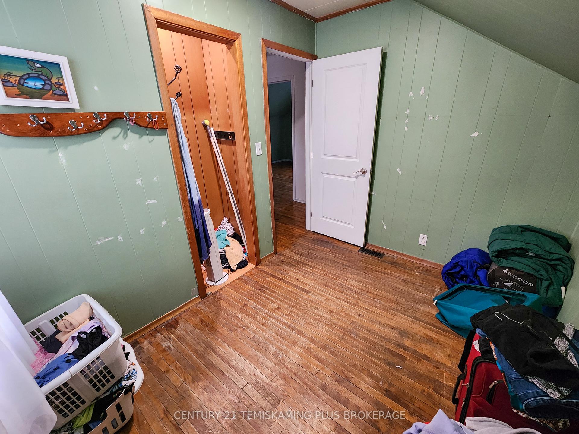 Photo 26 of 26 Sixth Avenue, Englehart — HOMEH