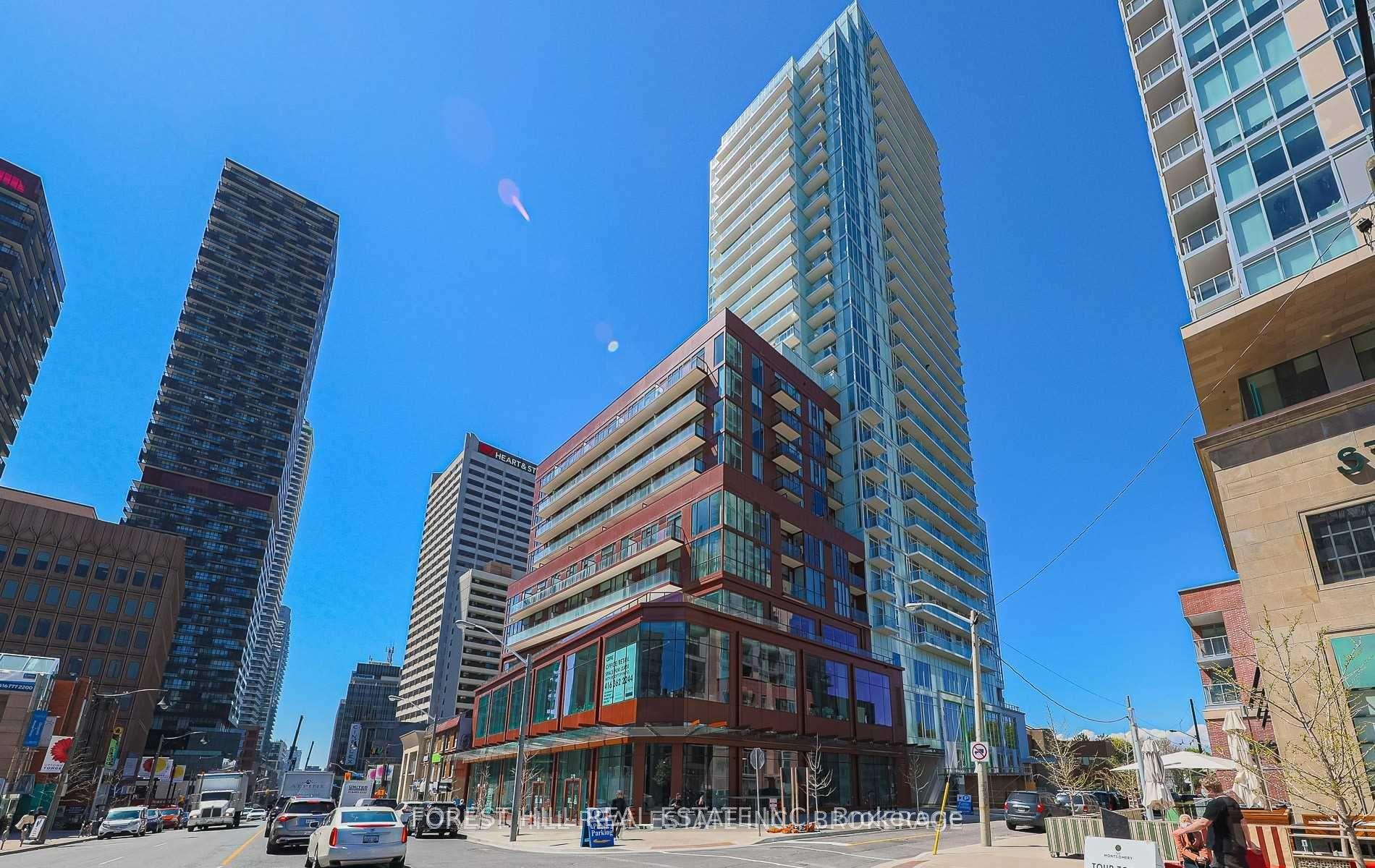 Front of Unit 2510, 33 Helendale Avenue