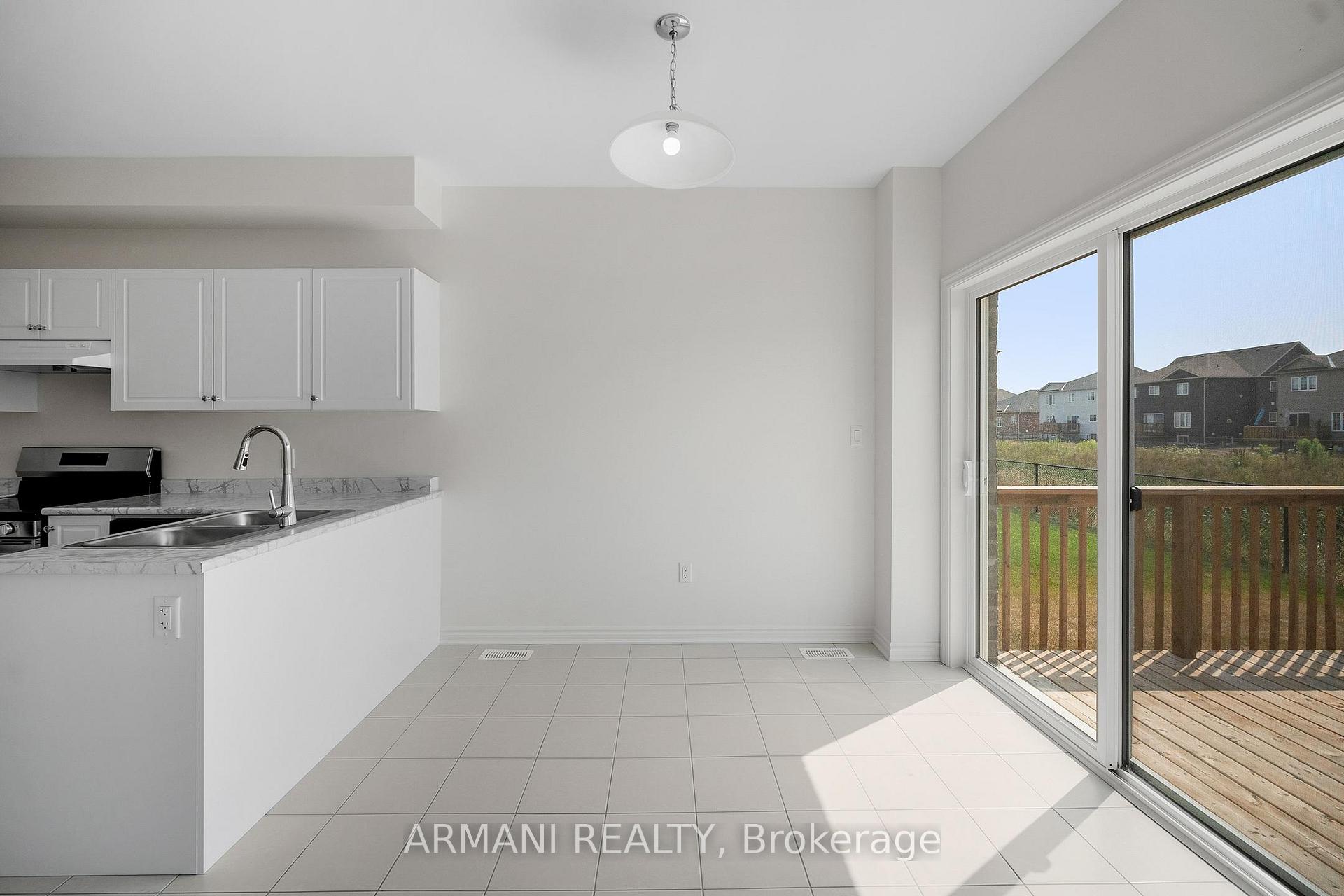 Photo 14 of 227 Mckenzie Drive, Clearview, Stayner — HOMEH