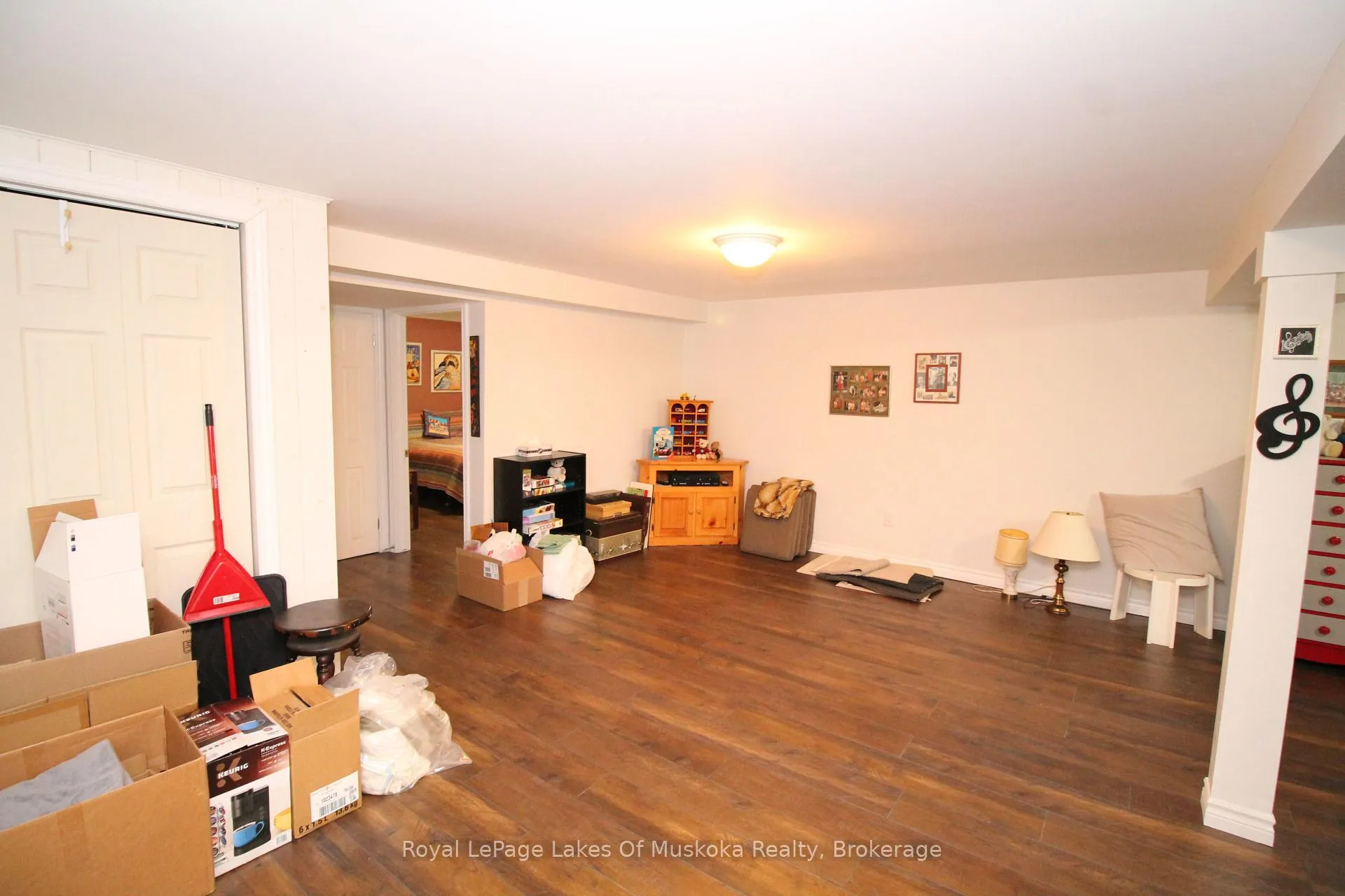 Photo 19 of 142 Pineridge Gate, Gravenhurst, Muskoka (S) — HOMEH