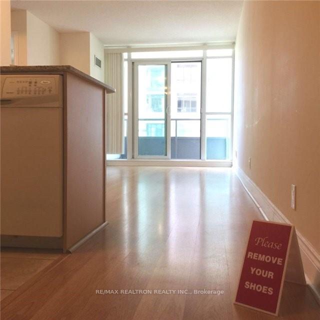 Photo 3 of Unit 205, 30 Clegg Road, Markham, Unionville — HOMEH