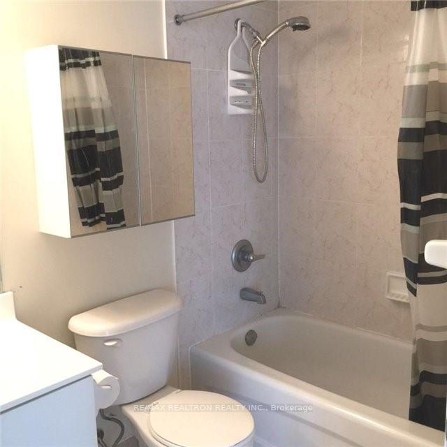 Photo 7 of Unit 205, 30 Clegg Road, Markham, Unionville — HOMEH