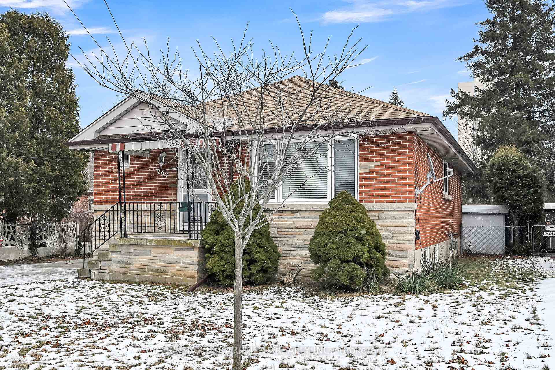 Photo 3 of 297 East 36th Street, Hamilton, Macassa — HOMEH
