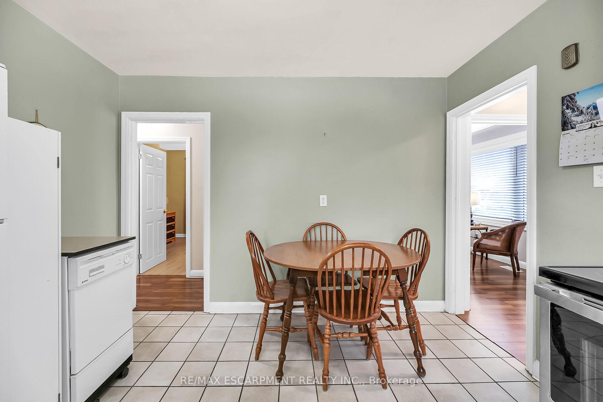 Photo 9 of 297 East 36th Street, Hamilton, Macassa — HOMEH