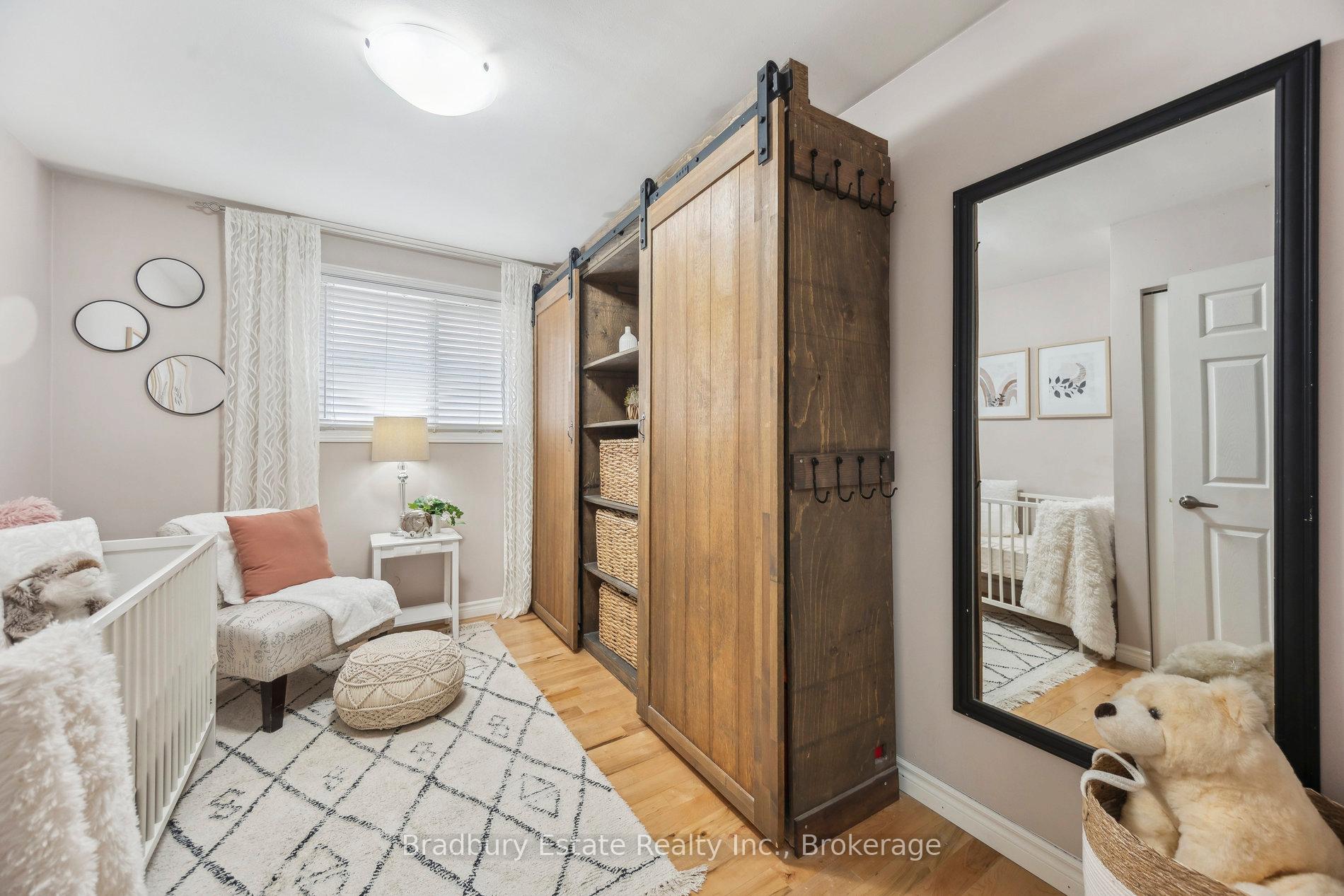Photo 10 of 315 Berkindale Drive, Hamilton, Riverdale — HOMEH