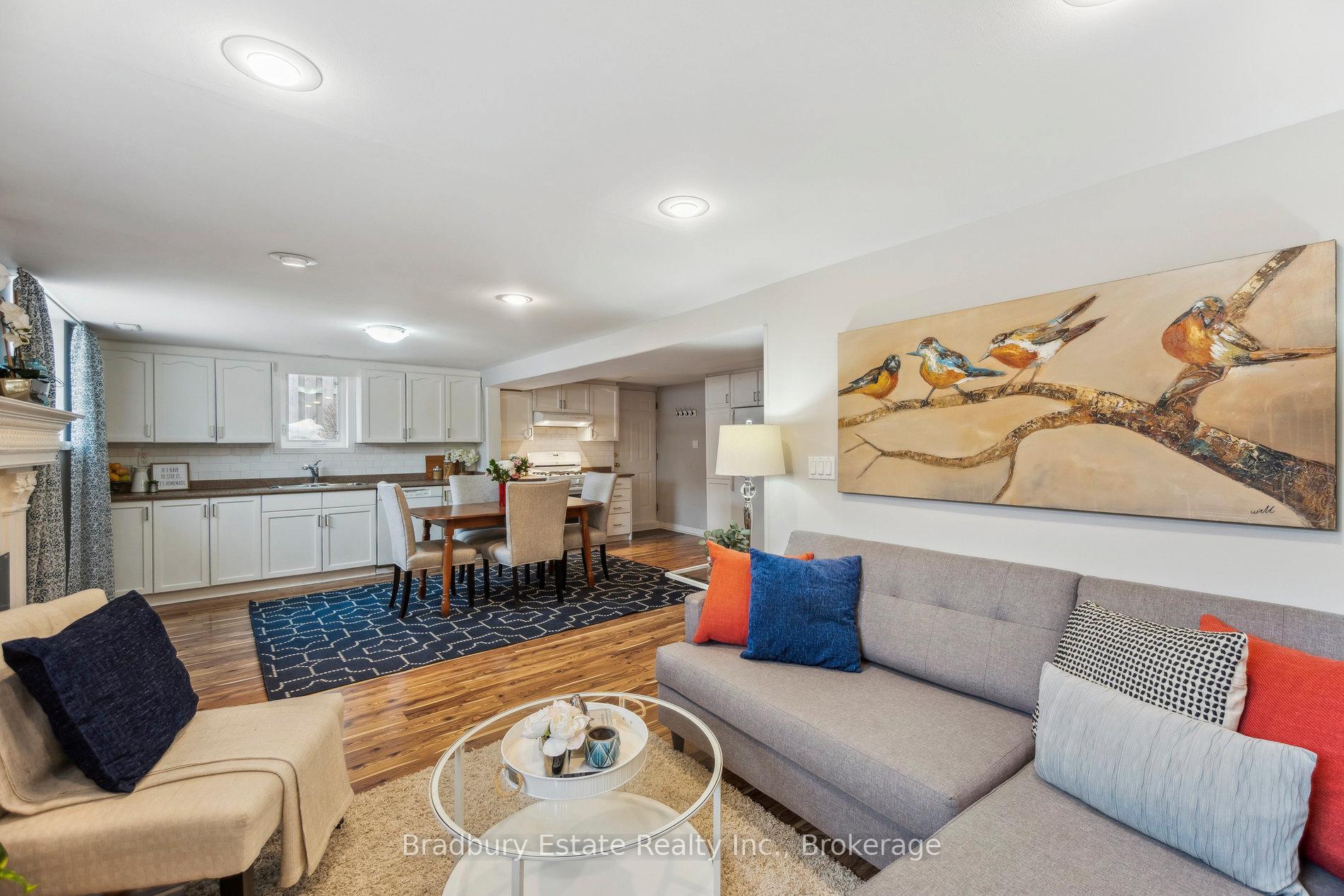 Photo 13 of 315 Berkindale Drive, Hamilton, Riverdale — HOMEH