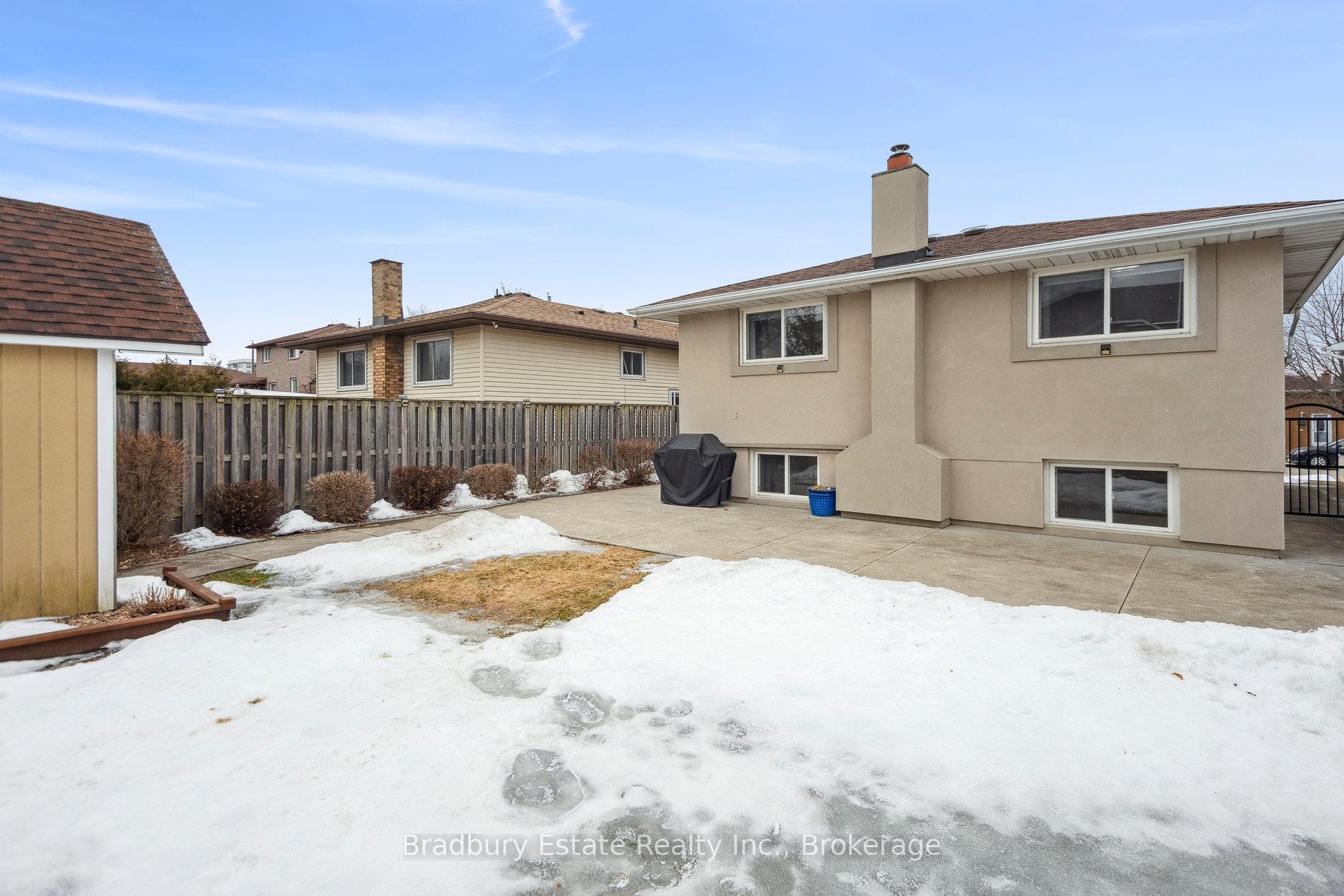 Photo 21 of 315 Berkindale Drive, Hamilton, Riverdale — HOMEH