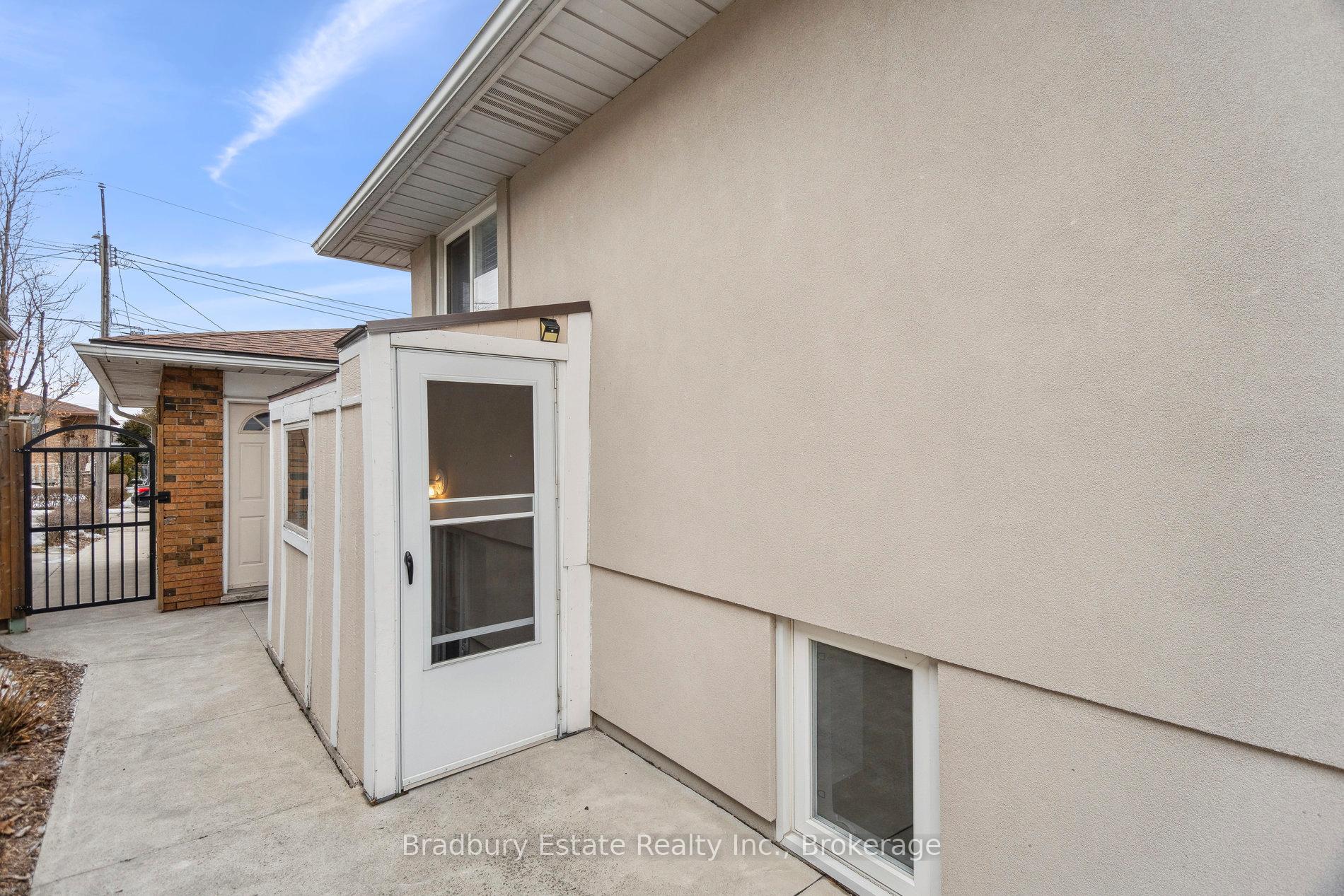 Photo 22 of 315 Berkindale Drive, Hamilton, Riverdale — HOMEH