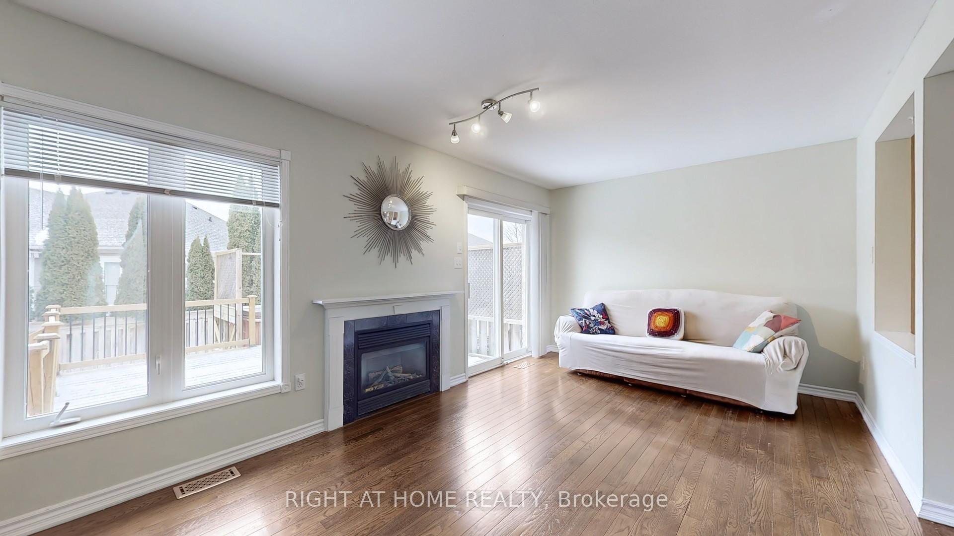 Photo 2 of 3 Archer Way, Hamilton, Villages of Glancaster — HOMEH