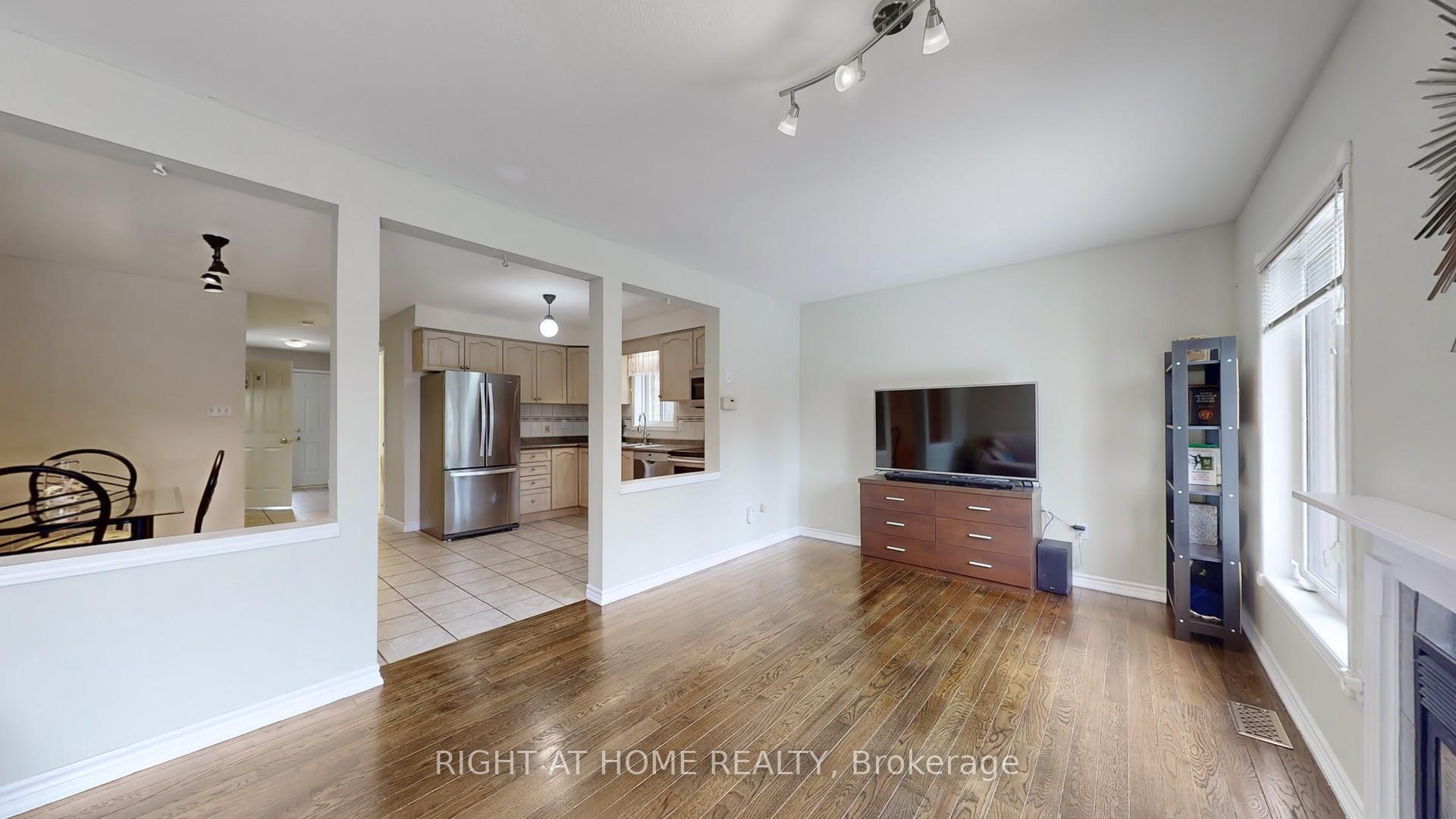 Photo 5 of 3 Archer Way, Hamilton, Villages of Glancaster — HOMEH